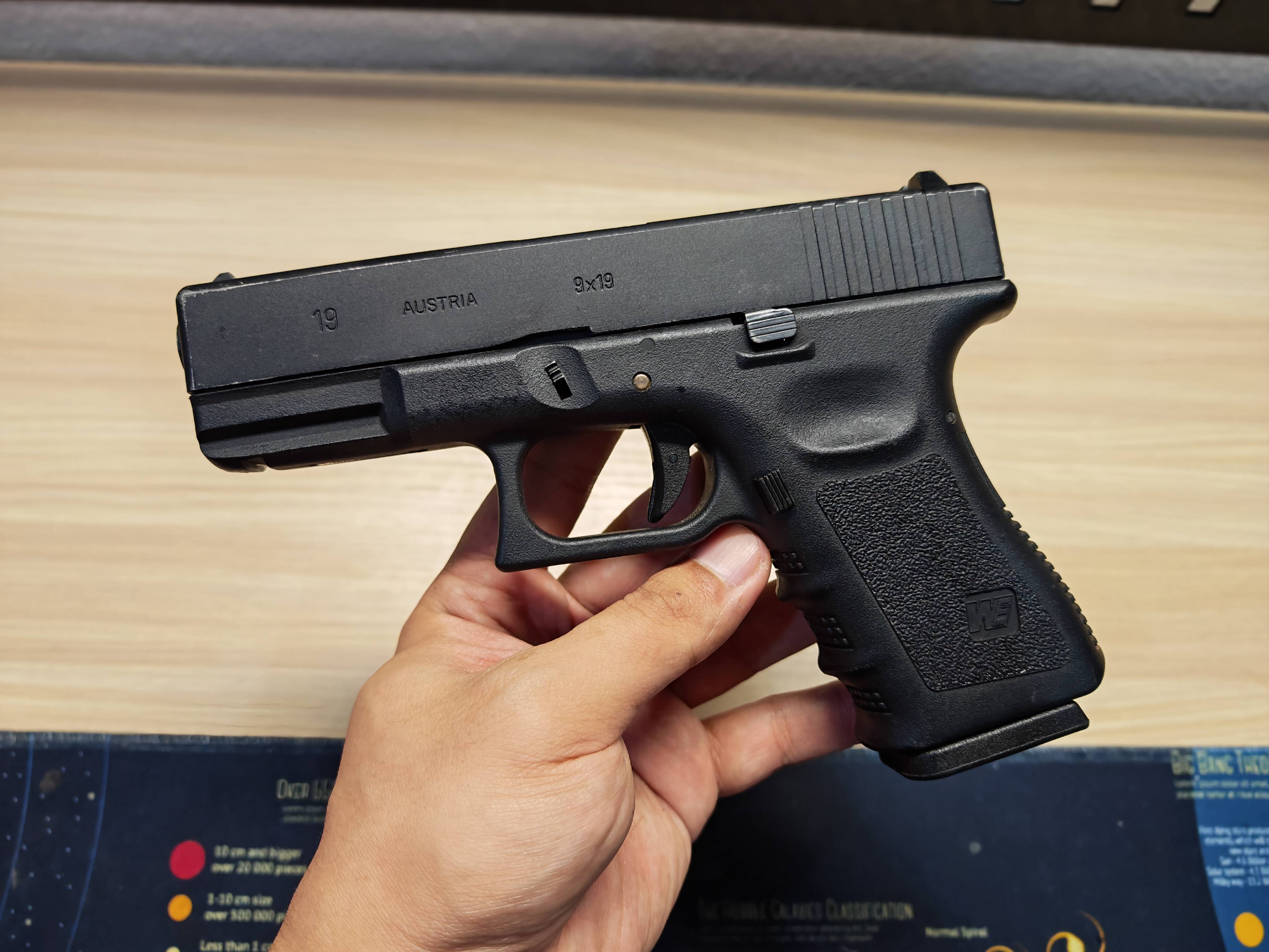 WE G19 Glock19 Gen3 GBB BB Gun บีบีกัน แบบแก๊ส ปืนอัดลม มือสอง Airsoft Gun