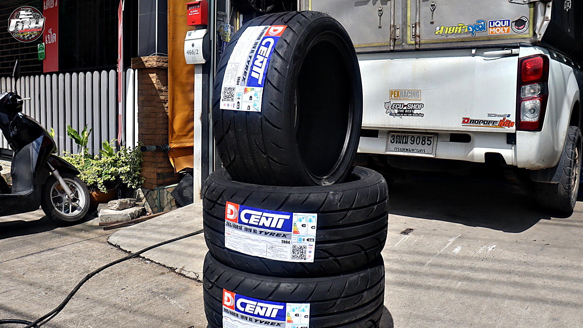 ISUZU D-MAX เปลี่ยนยาง DCENTI TYREX 265/40R18 101V