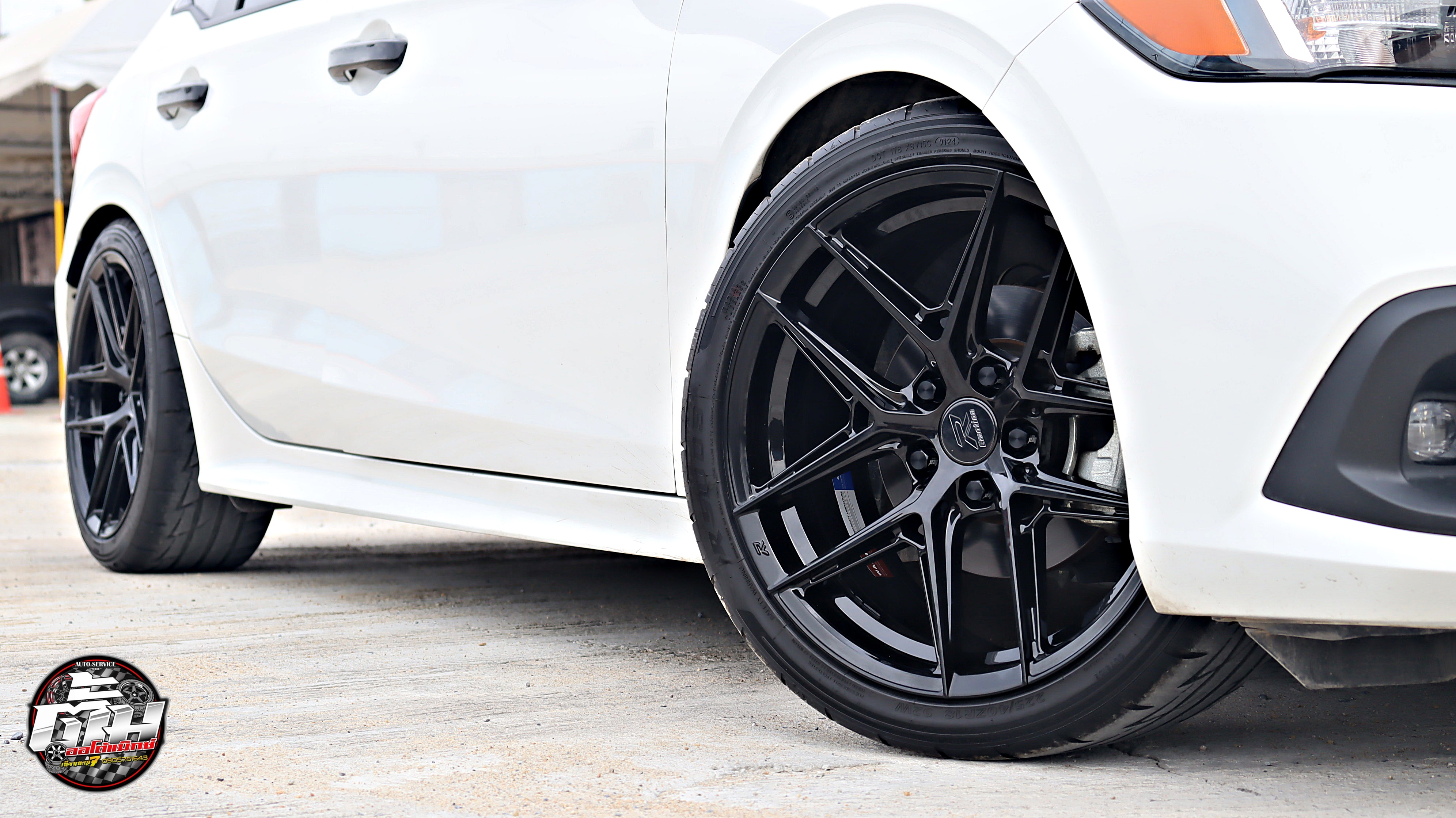 HONDA CIVIC FE เปลี่ยนล้อยาง EMOTION-R VS2 ขอบ18นิ้ว