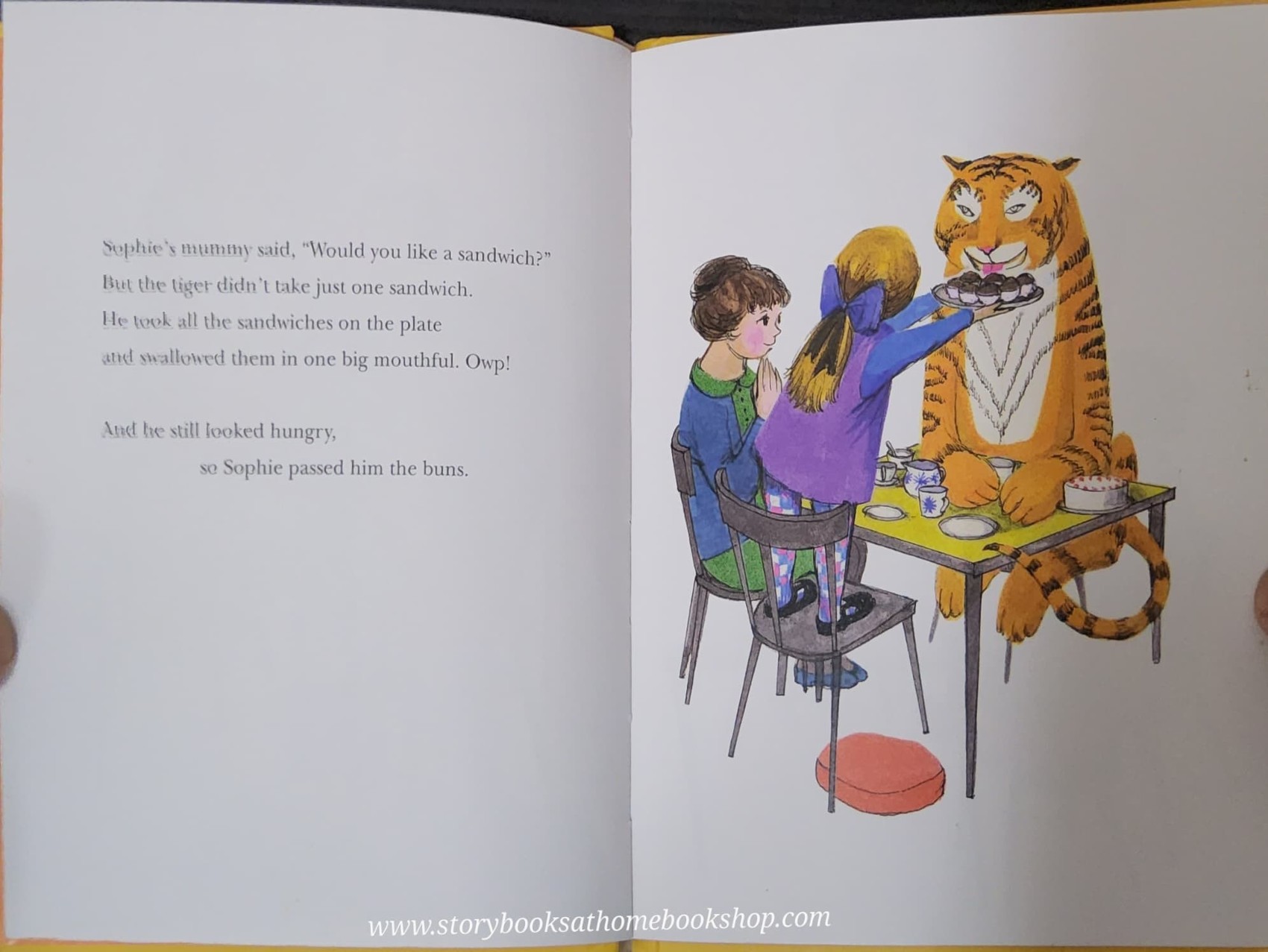 หนังสือนิทานปกแข็ง** 🍅🍅THE TIGER WHO CAME TO TEA BY JUDITH KERR