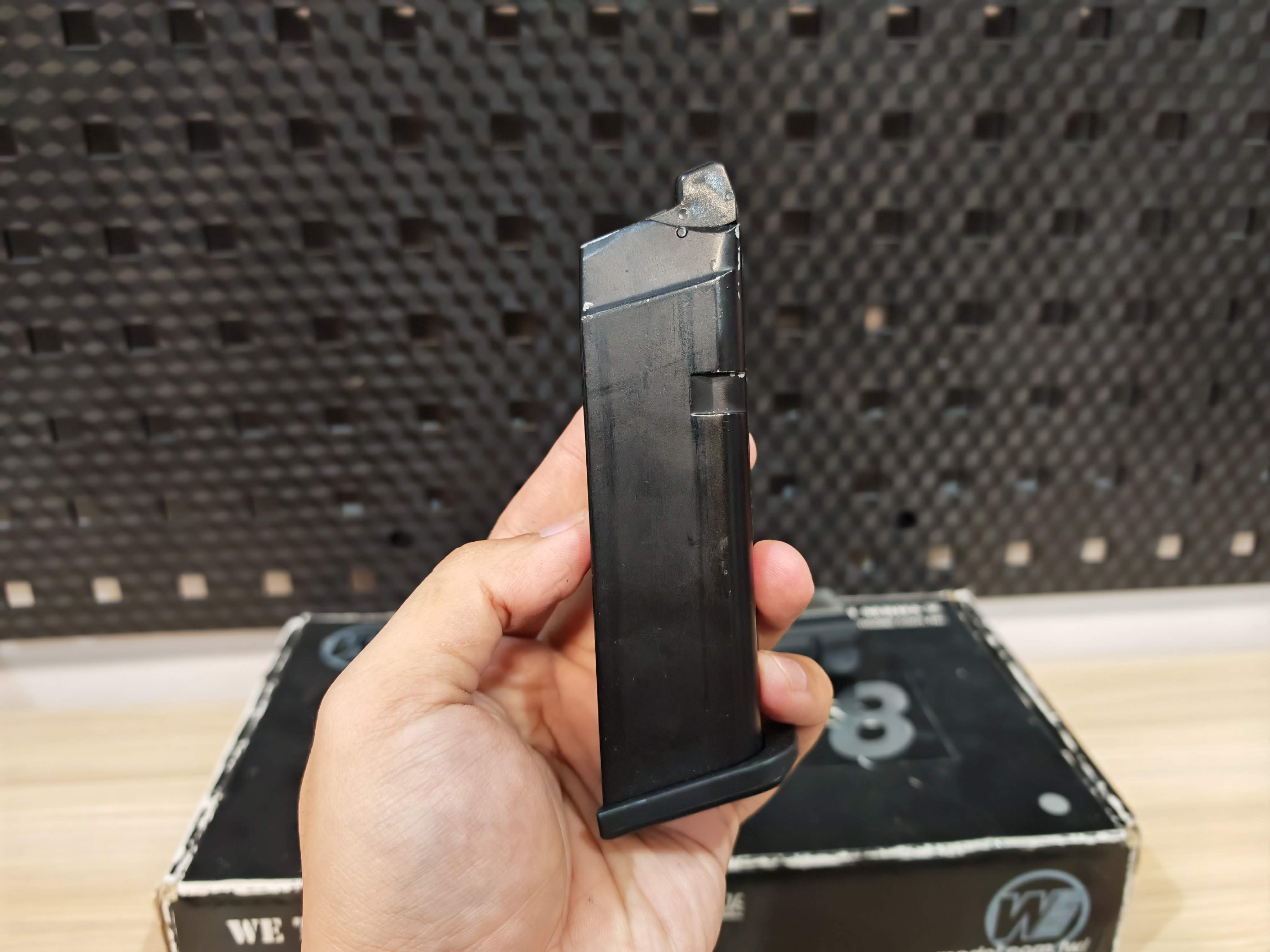 WE G18C Glock18C Gen3 Full-Auto สีทูโทนเดิมโรงงาน ไต้หวัน GBB BB Gun บีบีกัน แบบแก๊ส ปืนอัดลม Airsoft Gun มือสอง