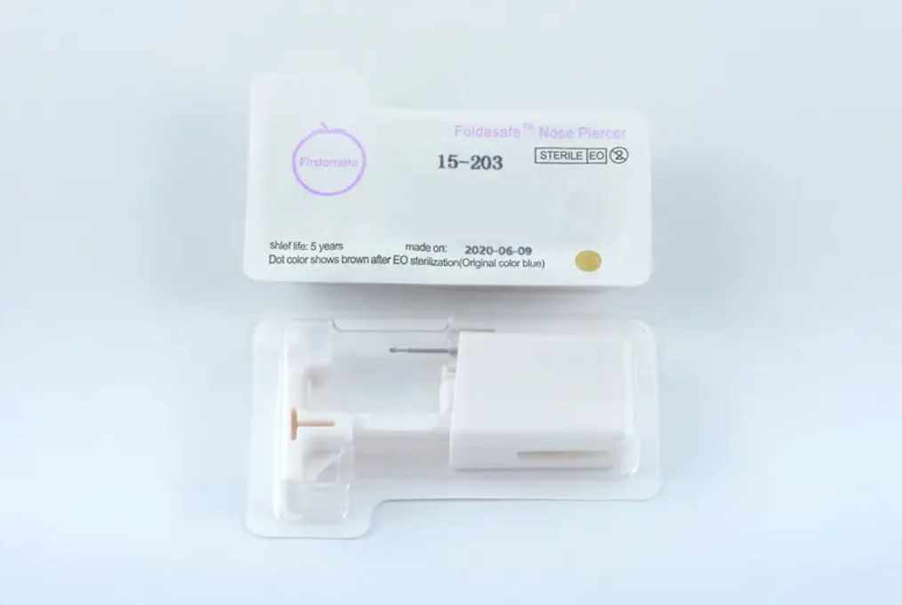 Foldsafe อุปกรณ์เจาะจมูกด้วยตัวเอง