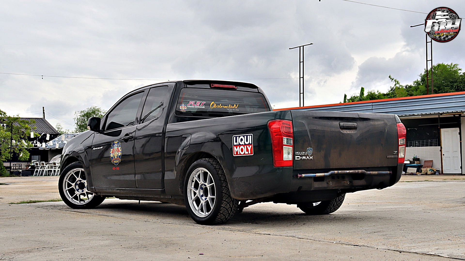 ISUZU D-MAX เปลี่ยนล้อยาง ล้อ JP Racing Wheels TC005 ขอบ18นิ้ว ยาง SEVEN Tire RS-7 F 245/45R18 100V R 275/40R8 103V