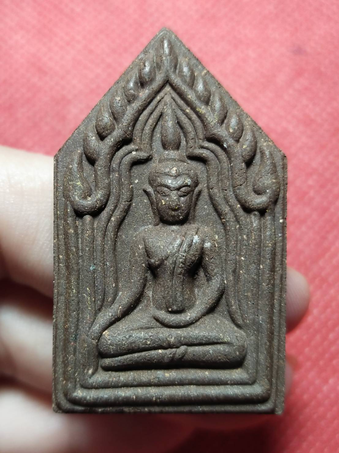 พระขุนแผน รุ่น 3 (ไข่หลง) ปี 2548 (รุ่นประสบการณ์) หลวงพ่อสมนึก วัดหรงบน จ.นครศรีธรรมราช (พิมพ์เล็ก) (เกจิผู้มีพลังจิตสูง มากด้วยเมตตา บารมี)