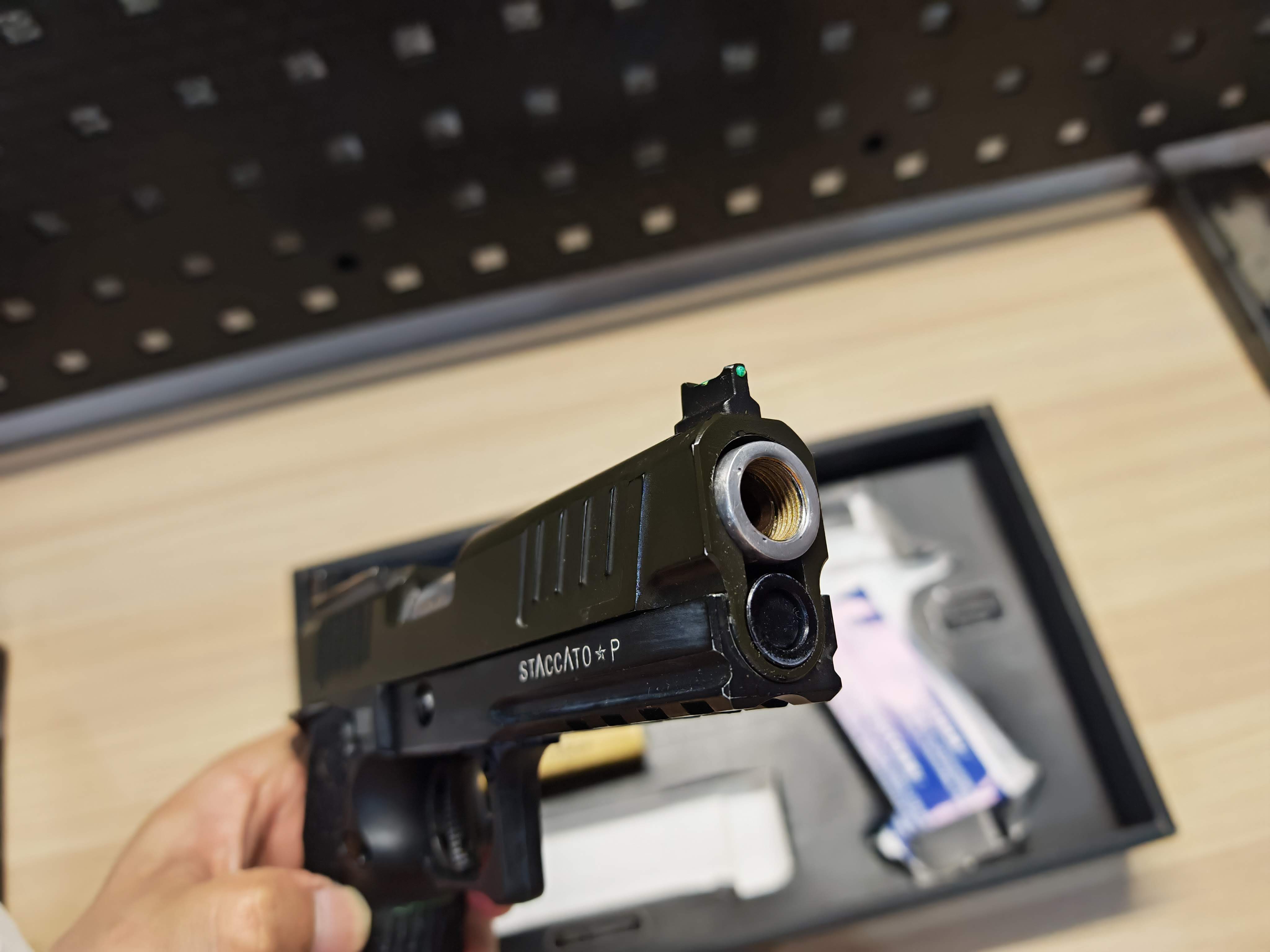 Army Armament R603 Staccato P 2011 GBB BB Gun บีบีกัน Airsoft Gun ปืนอัดลม ปืนสั้นแก๊ส มือสอง