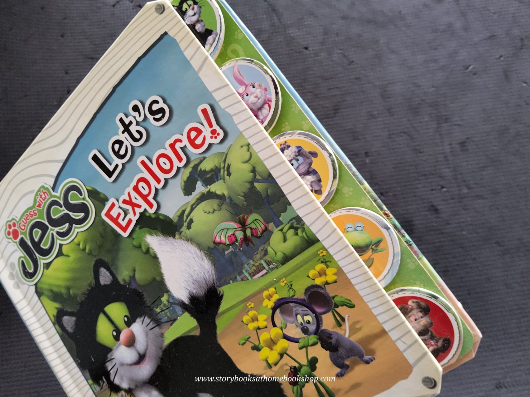 BOARD BOOK** 🍅🍓GUESS WITH JESS LET'S EXPLORE!