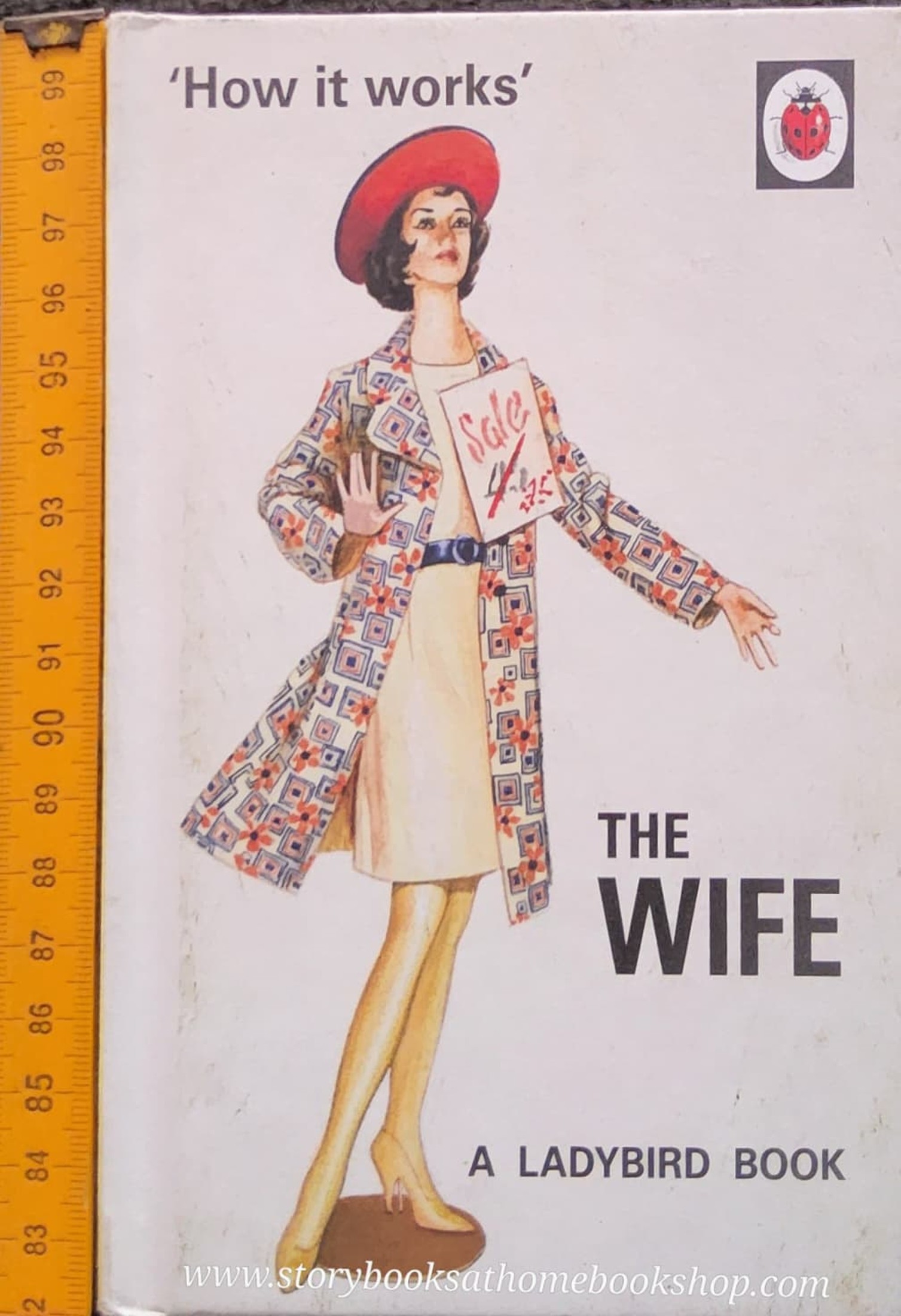 หนังสือนิทานปกแข็ง** 🍅🍓HOW IT WORKS: THE WIFE