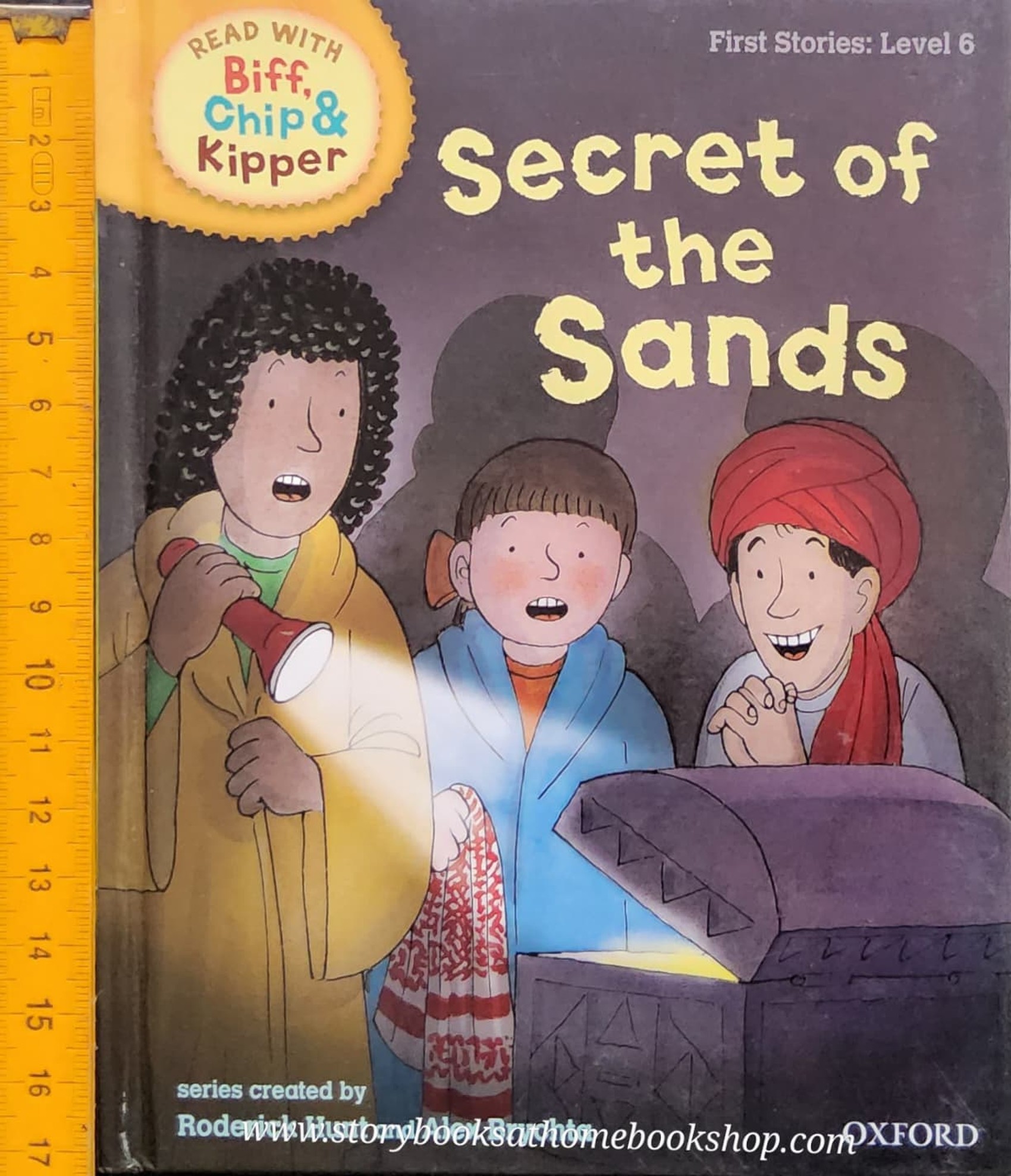 หนังสือนิทานปกแข็ง** 🍅🍅READ WITH BIFF,CHIP&KIPPER: SECRET OF THE SANDS FIRST STORIES LEVEL6