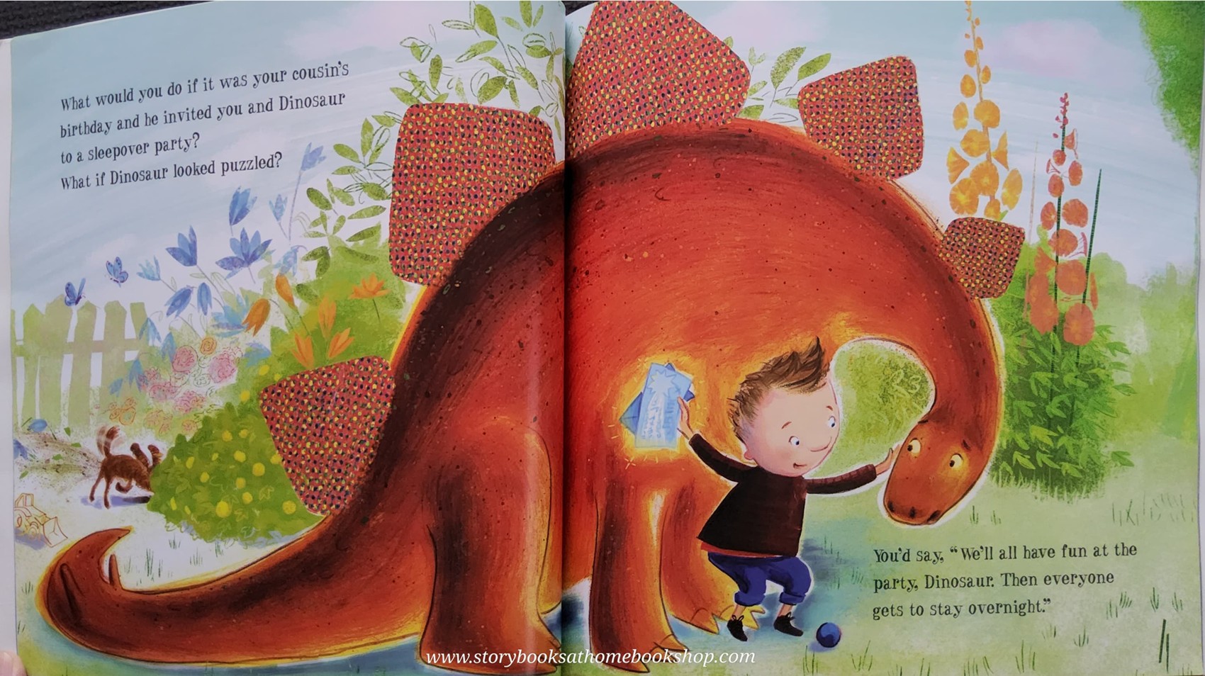 หนังสือนิทานปกอ่อน** 🍅🍓DINOSAURS SLEEPOVER