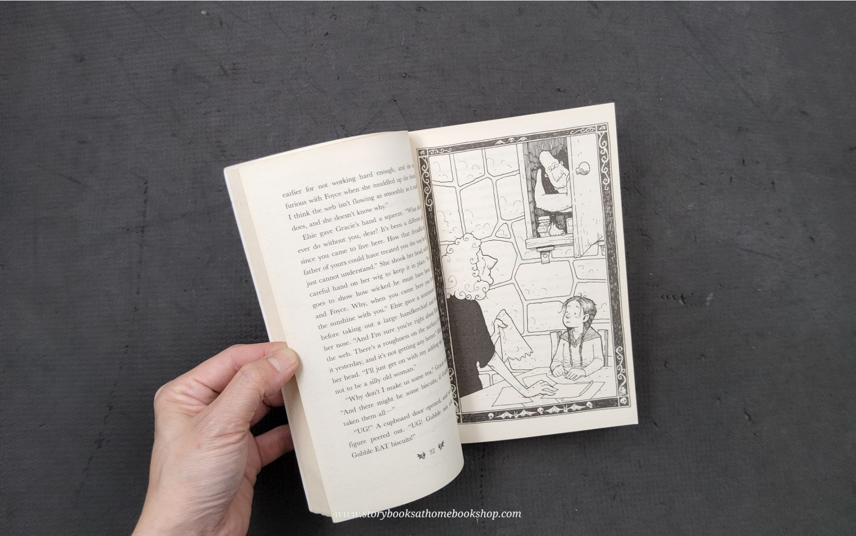 วรรณกรรมเยาวชน ** **หนังสือนิทานปกอ่อน** 🍅🍅TALES FROM THE FIVE KINGDOMS THE FLIGHT OF DRAGONS BY VIVIAN FRENCH