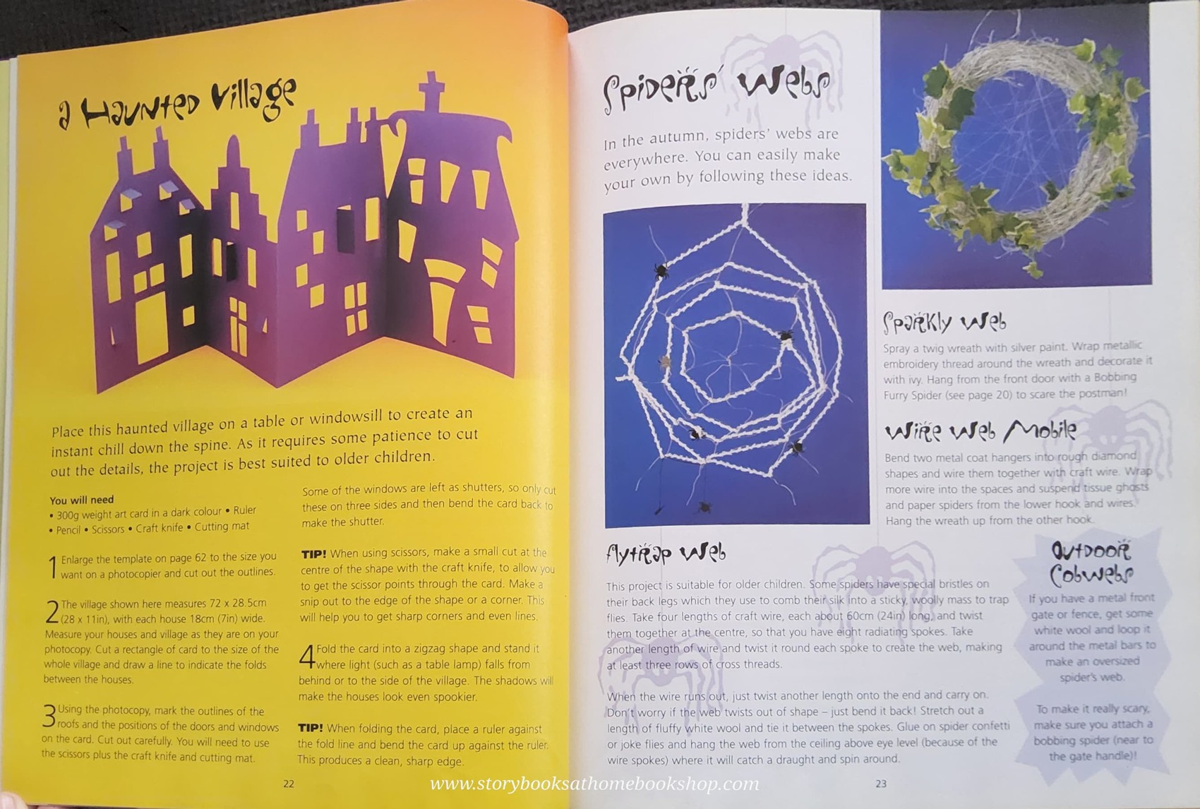 ACTIVITY BOOK** ð
ðSPOOKY FUN