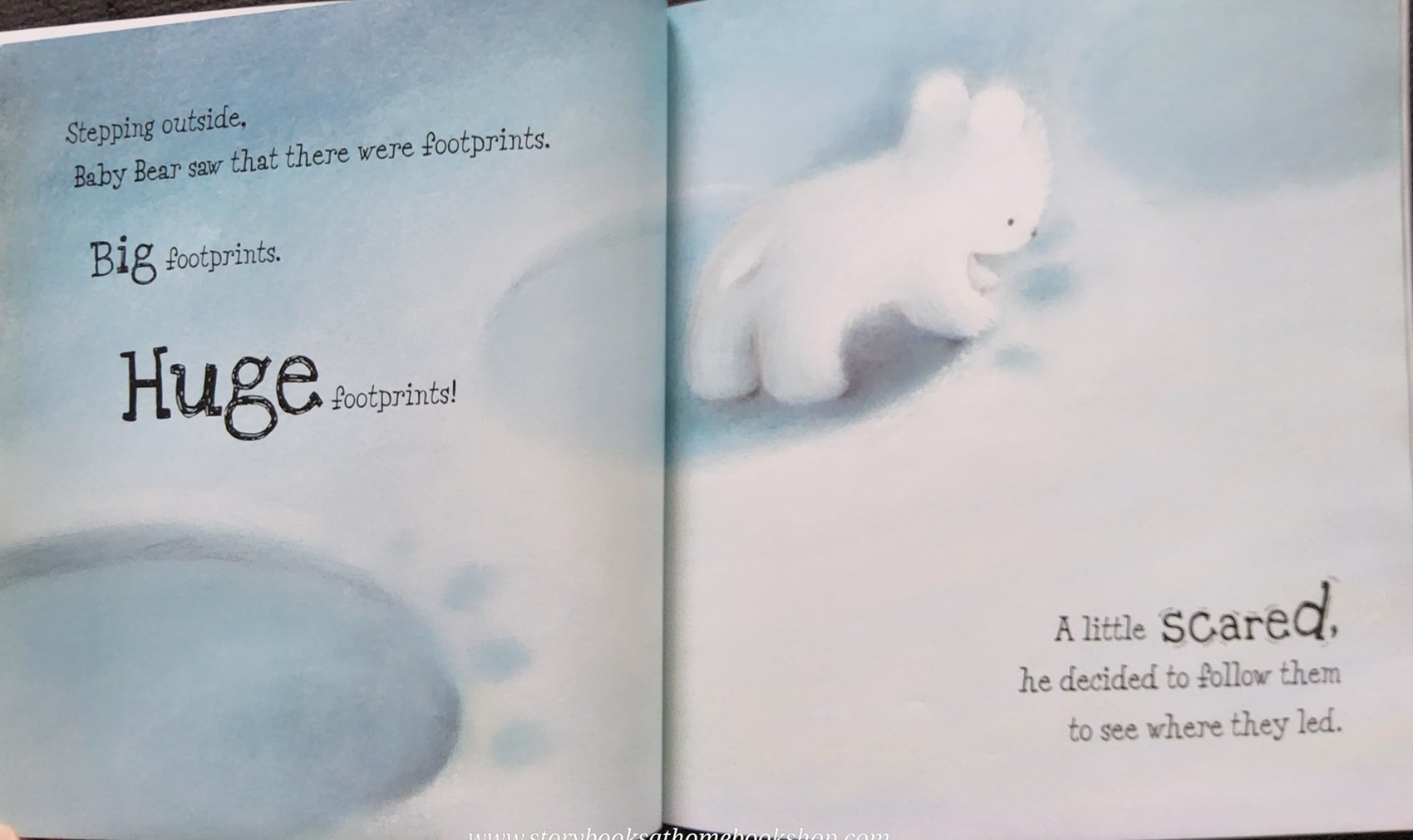 หนังสือนิทานปกอ่อน** 🍅BABY BEAR AND THE BIG,WIDE WORLD BY DUBRAVKA KOLANOVIC AND ELLIE PATTERSON