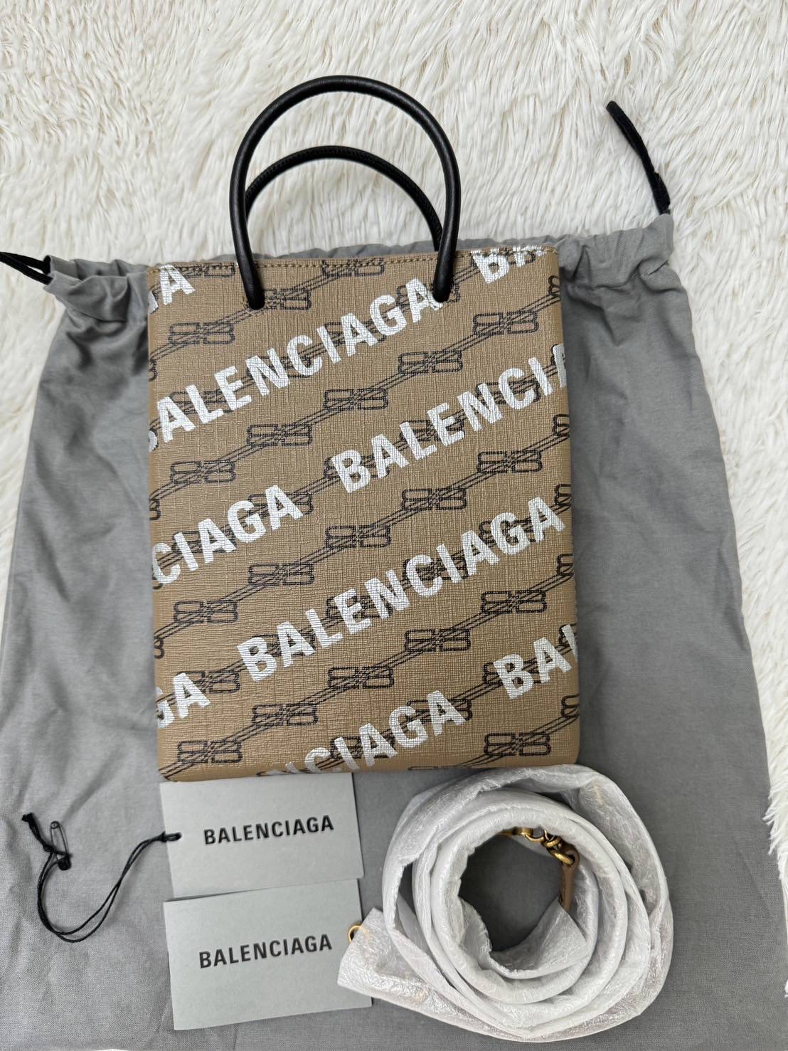 โปร New Balenciaga mini tote