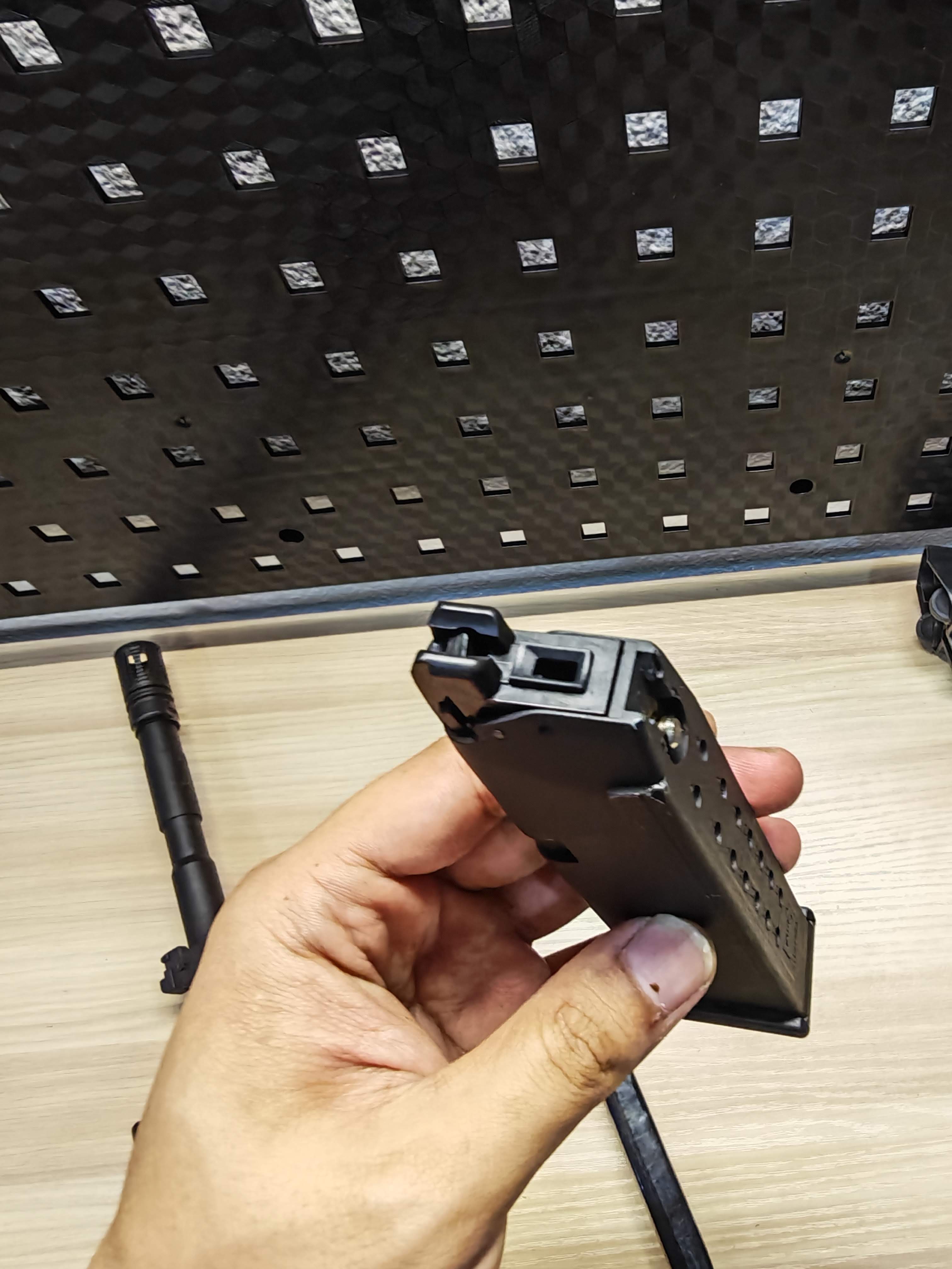 Umarex VFC Magazine for Glock Series แม็กกาซีน G17 Glock17 มือสอง