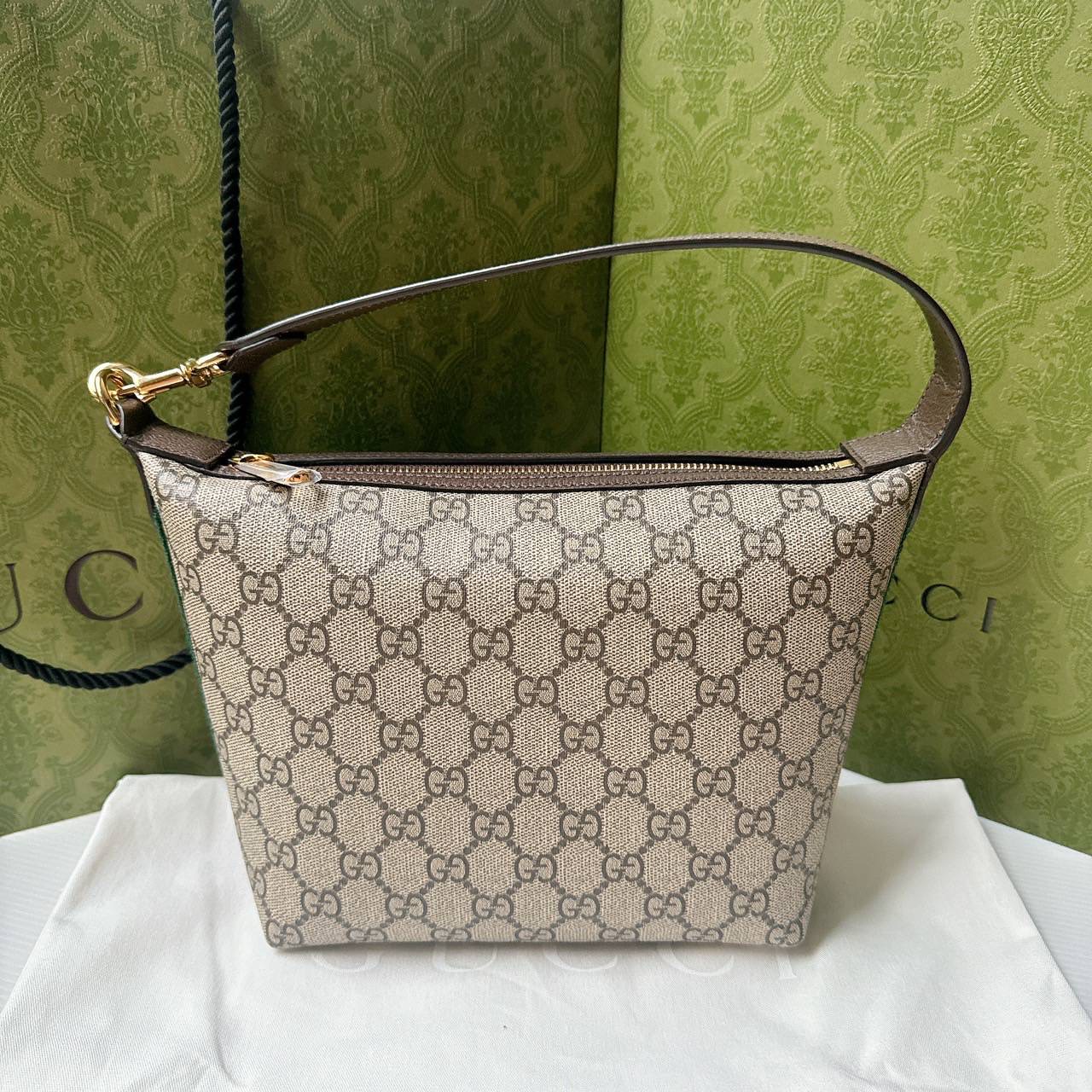 NEW GUCCI OPHIDIA SUPER MINI SHOULDER BAG กว้าง 20 ซม. x สูง 18.5 ซม. x ลึก 10 ซม.