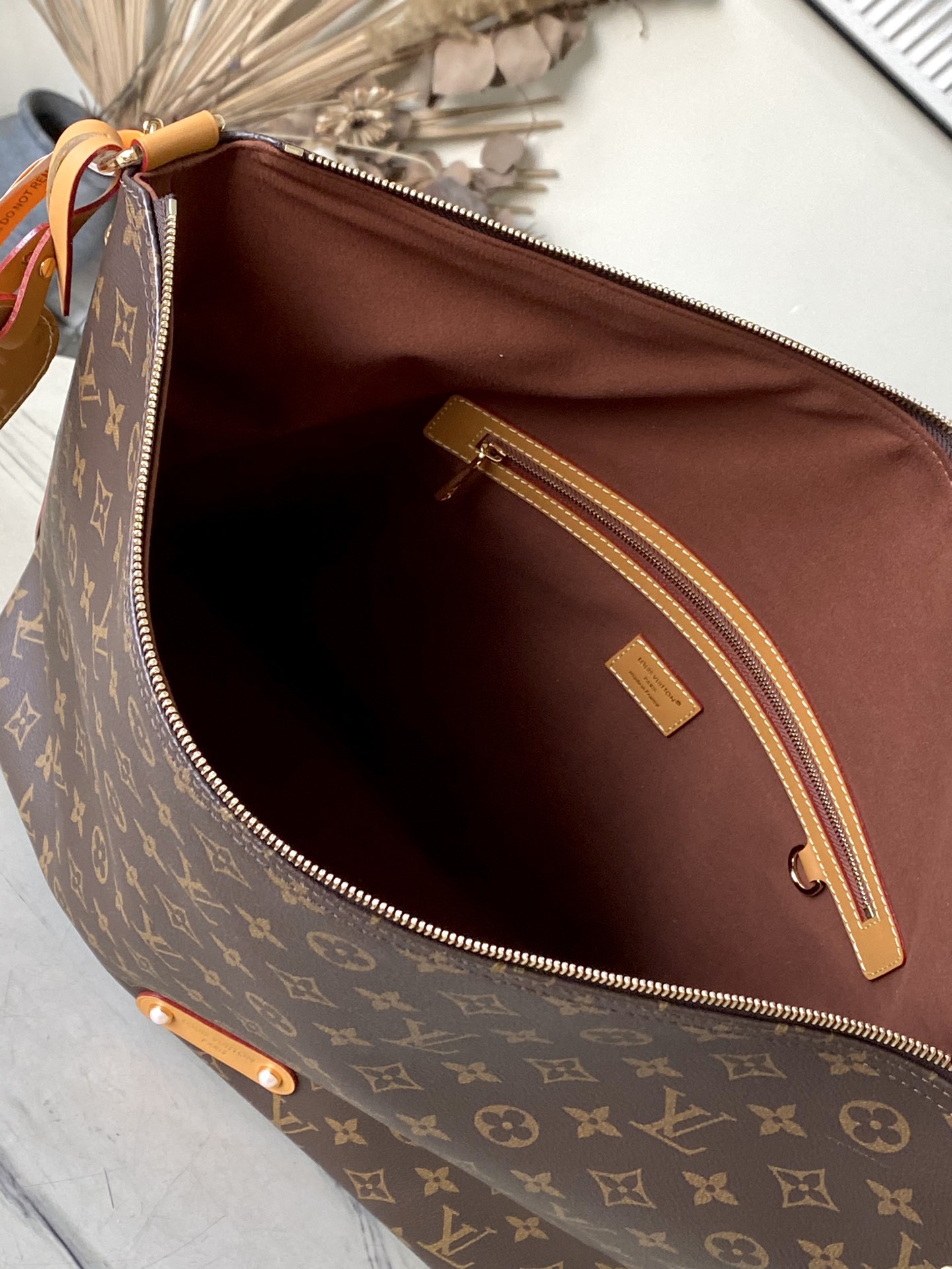 [Pre-order] Louis Vuitton Monogram Archive Vagabond Hobo M14018 งานเกรด Vip คุณภาพดีที่สุด