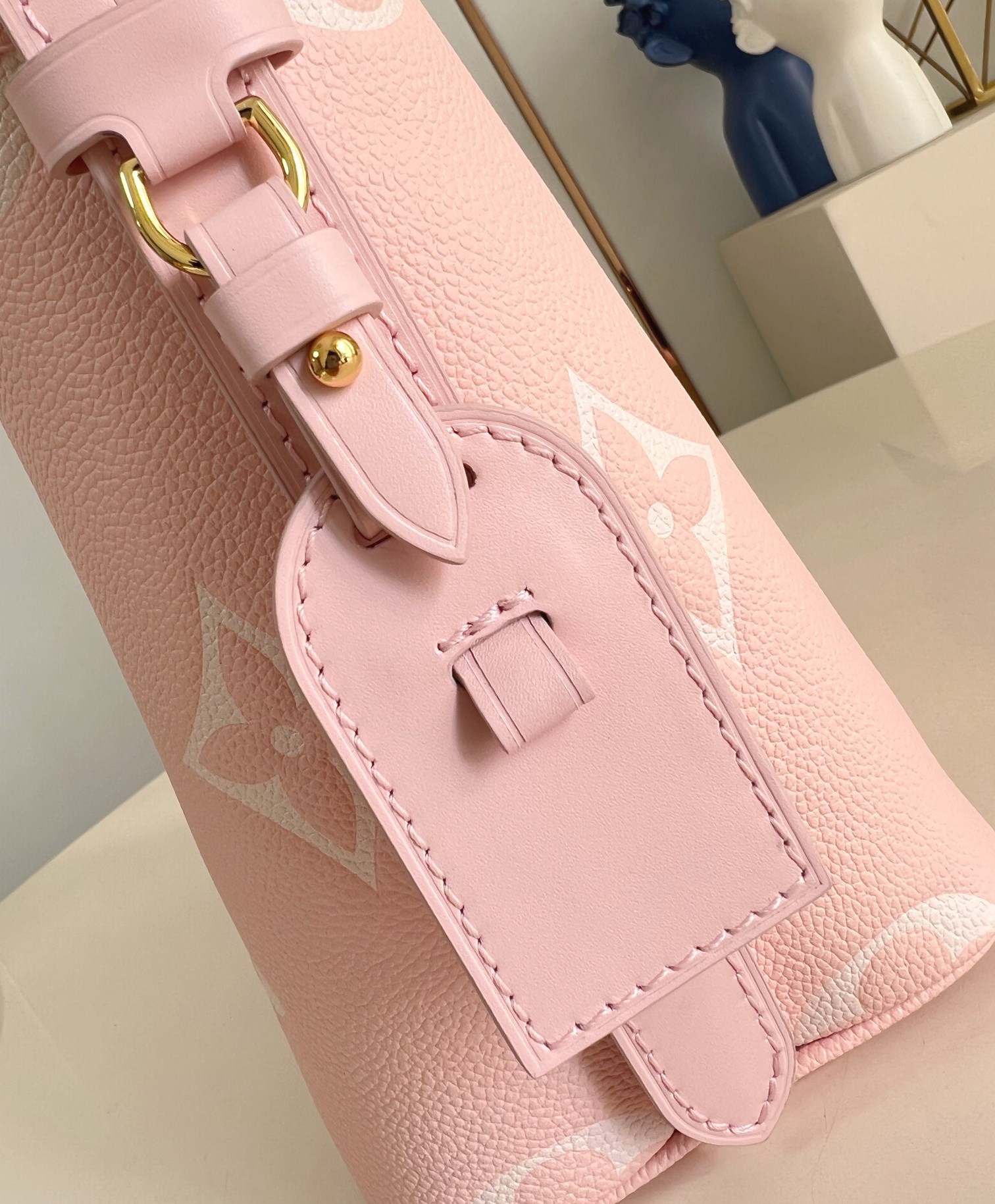 [Pre-order] Louis Vuitton กระเป๋ารุ่น All In BB Bicolor Monogram Empreinte งานเกรด Vip คุณภาพดีที่สุด