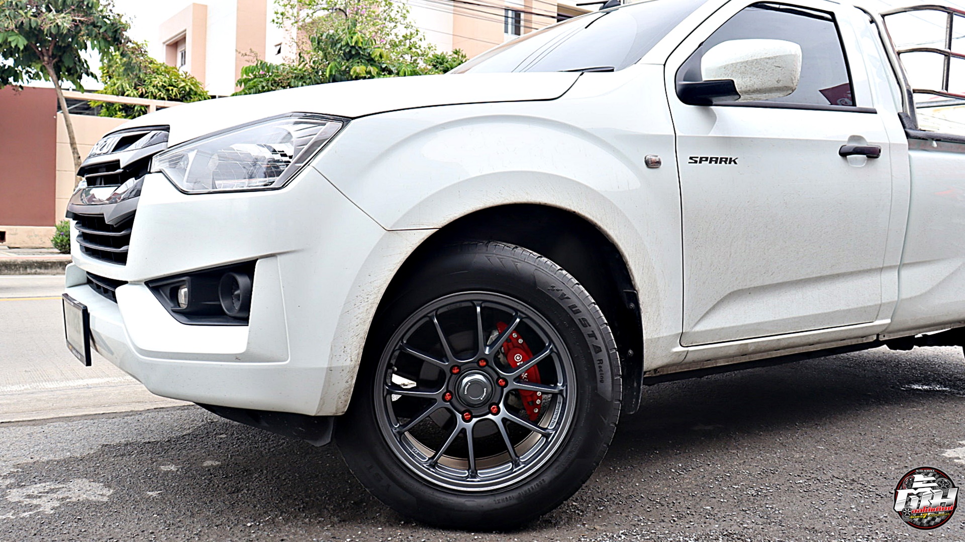 ISUZU หัวเดี่ยว เปลี่ยนล้อแม็กซ์ EMOTION-R V95 ขอบ18นิ้ว