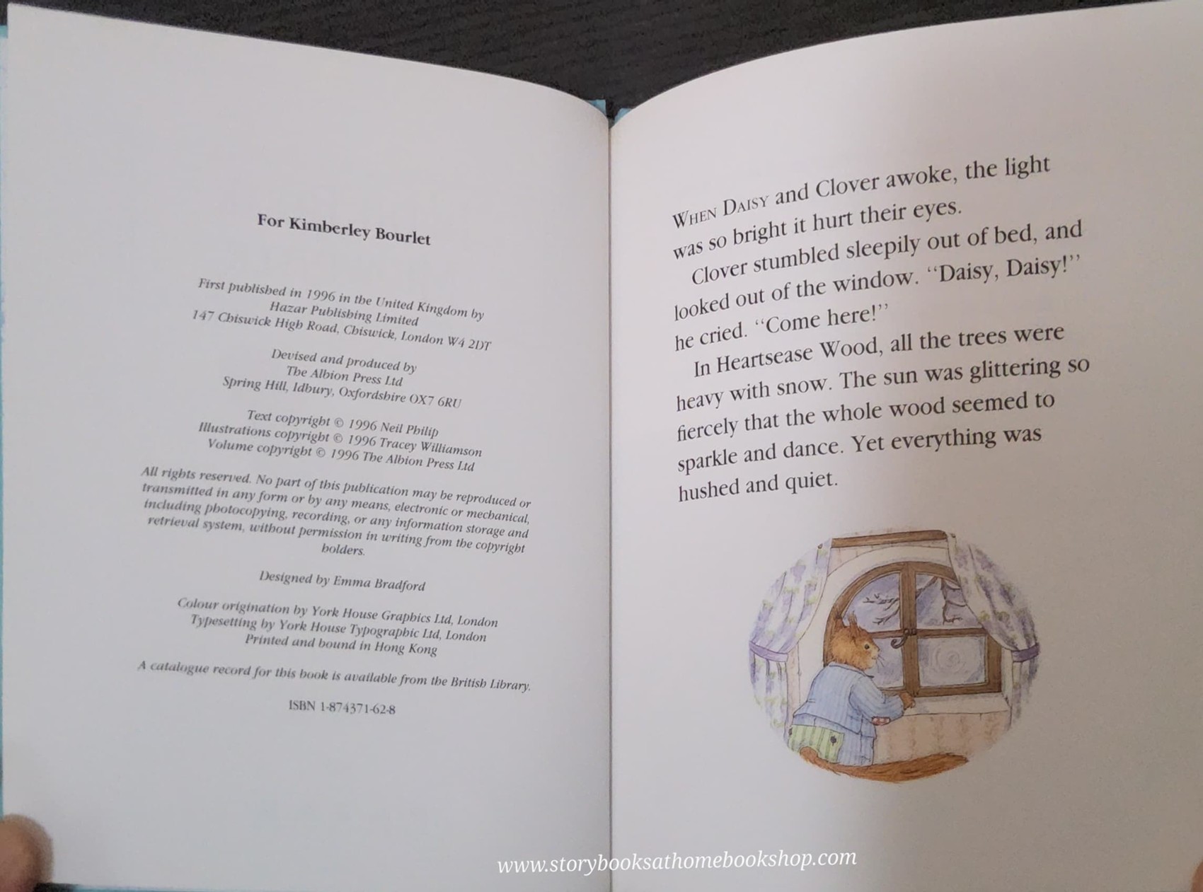 หนังสือนิทานปกแข็ง** 🍅🍓IN THE BLEAK MIDWINTER: TALES OF HEARTSEASE WOOD