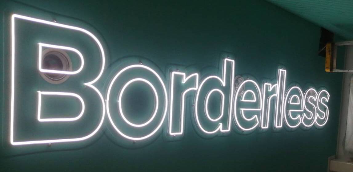 ป้ายไฟนีออนดัด Led Flex แสงสีขาว เส้นไฟ 6mm เดินเส้นคู่