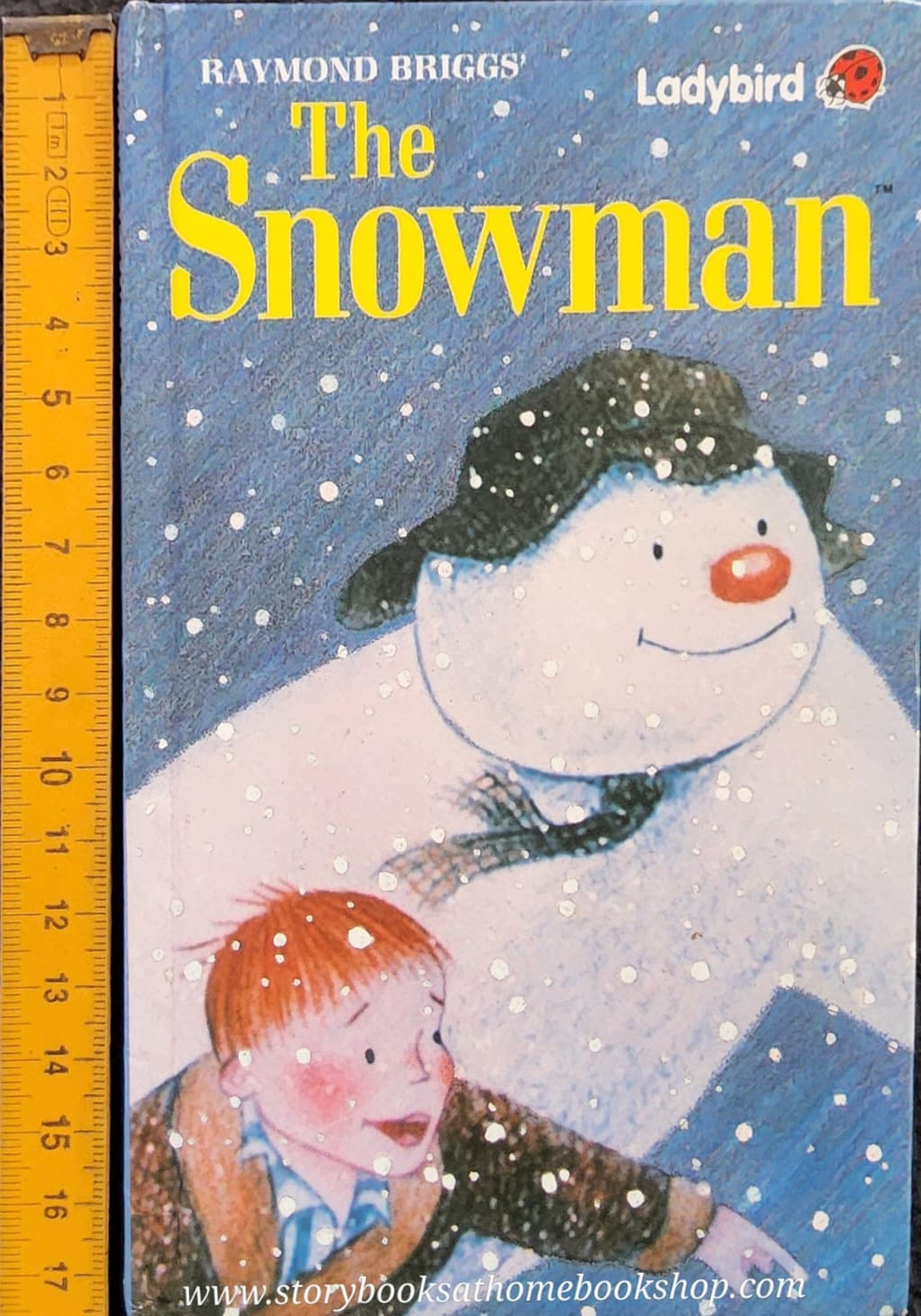 หนังสือนิทานปกแข็ง** 🍓🍓THE SNOWMAN BY RAYMOND BRIGGS