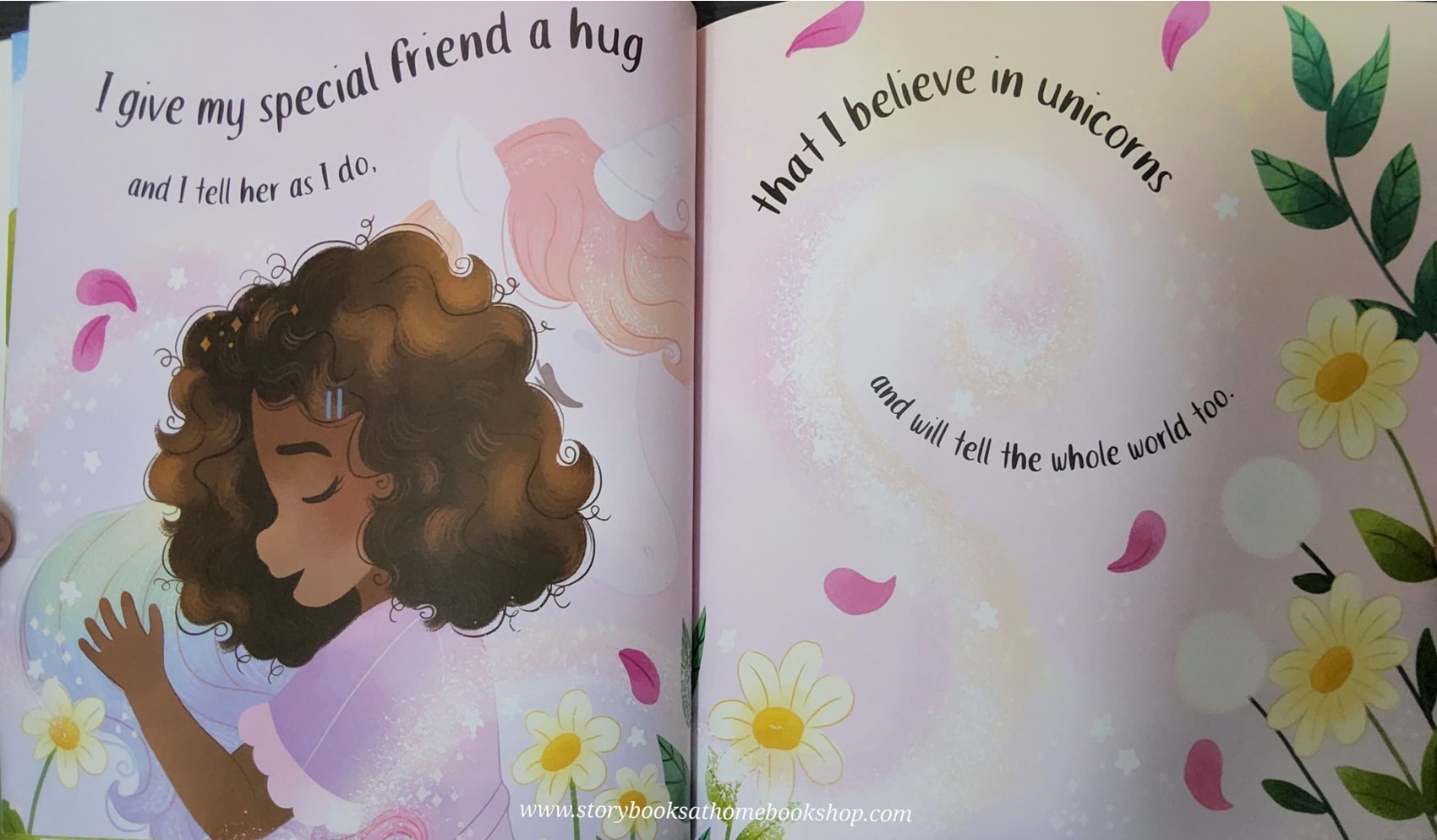 หนังสือนิทานปกอ่อน** UNICORN and ME