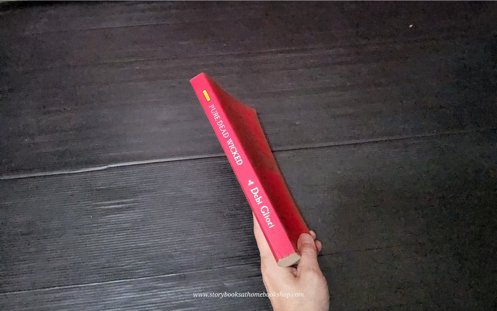 กรรมเยาวชน แนะนำ** 🍅🍓 Pure Dead Wicked by Debi Gliori