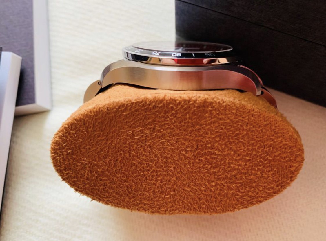 นาฬิกา Victorinox Swiss Army 241148 หน้าปัดแดง สภาพเยี่ยม