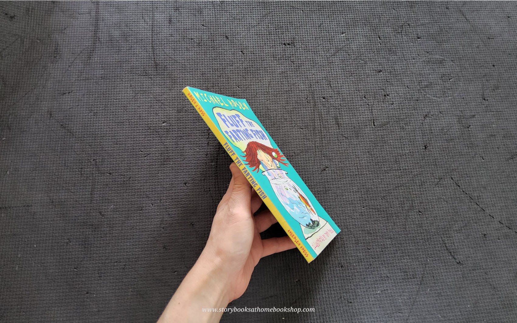 วรรณกรรมเยาวชน** 🍅Fluff the Farting Fish (Rosen and Ross) by Michael Rosen