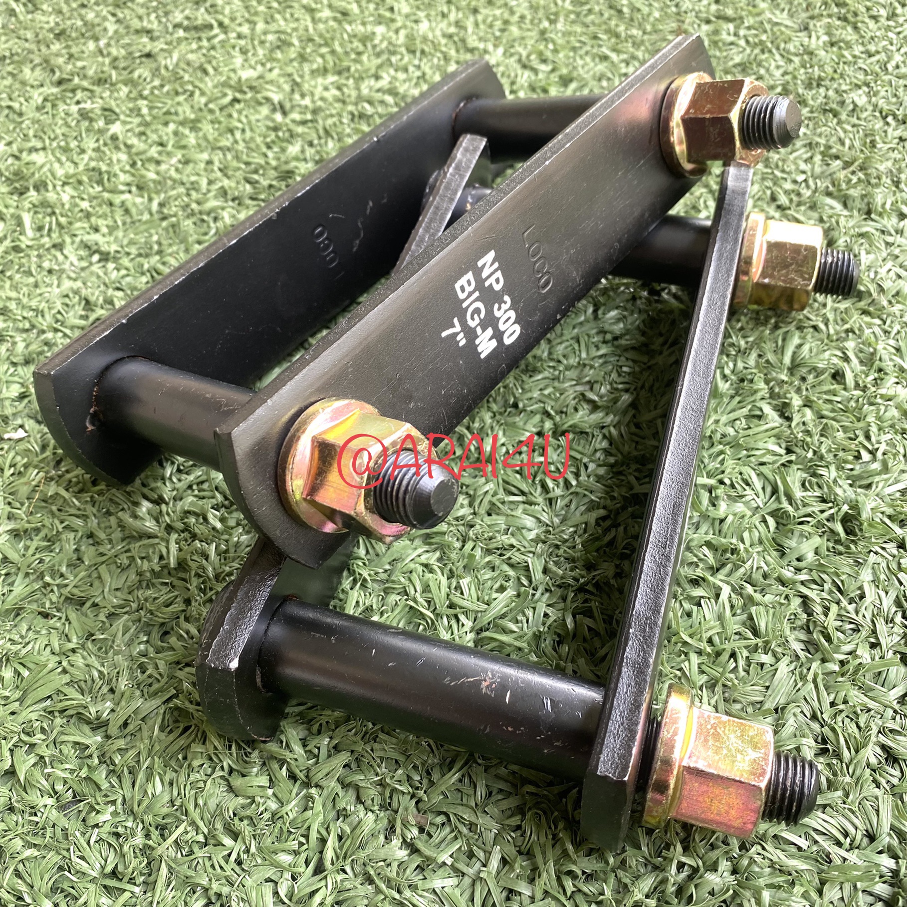โตงเตงแหนบ NISSAN NAVARA NP300 ,BIGM ขนาด 7นิ้ว (LOCO)