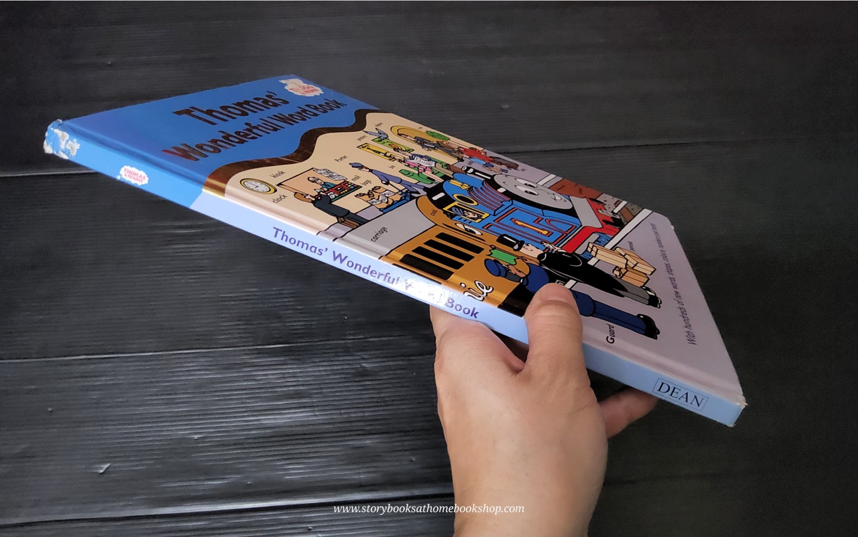 หนังสือนิทานปกแข็ง** 🍅🍓THOMAS&FRIENDS: THOMAS' WONDERFUL WORD BOOK