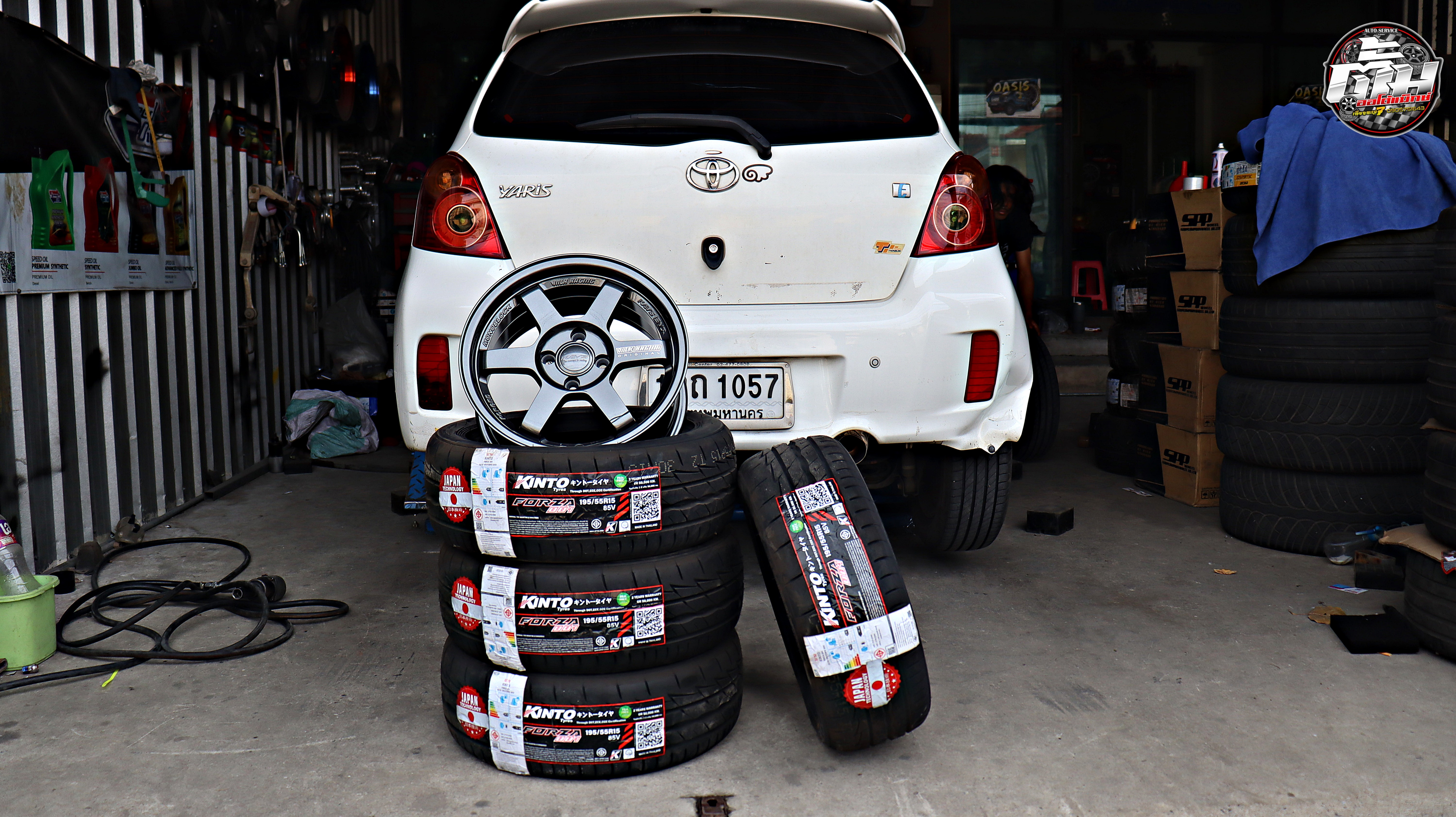 TOYOTA YARIS เปลี่ยนล้อยาง ล้อ TE37 H636 ขอบ15นิ้ว ยาง KINTO FORZA 001 195/55R15 85V