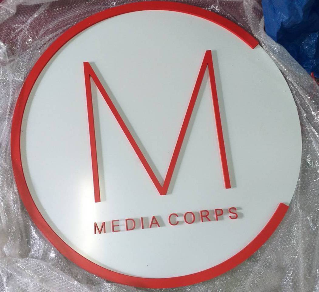 #ป้ายอักษรพาสวู๊ดทำสี