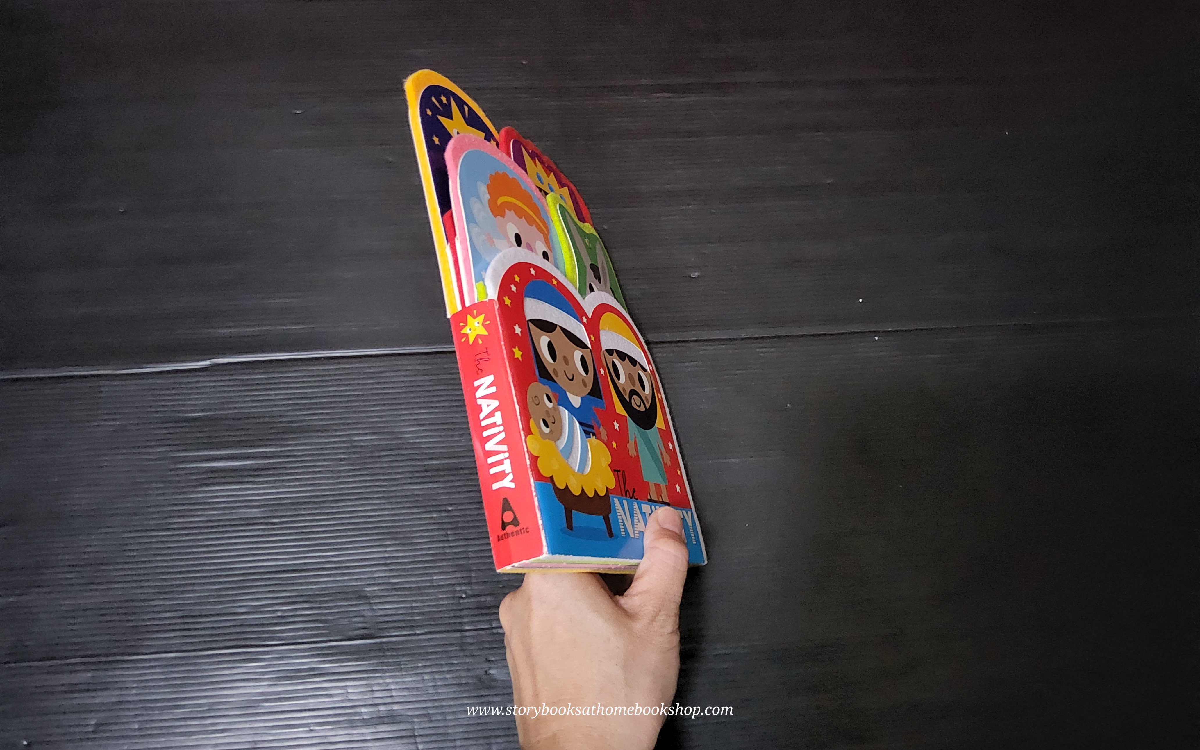 BOARD BOOK THE NATIVITY