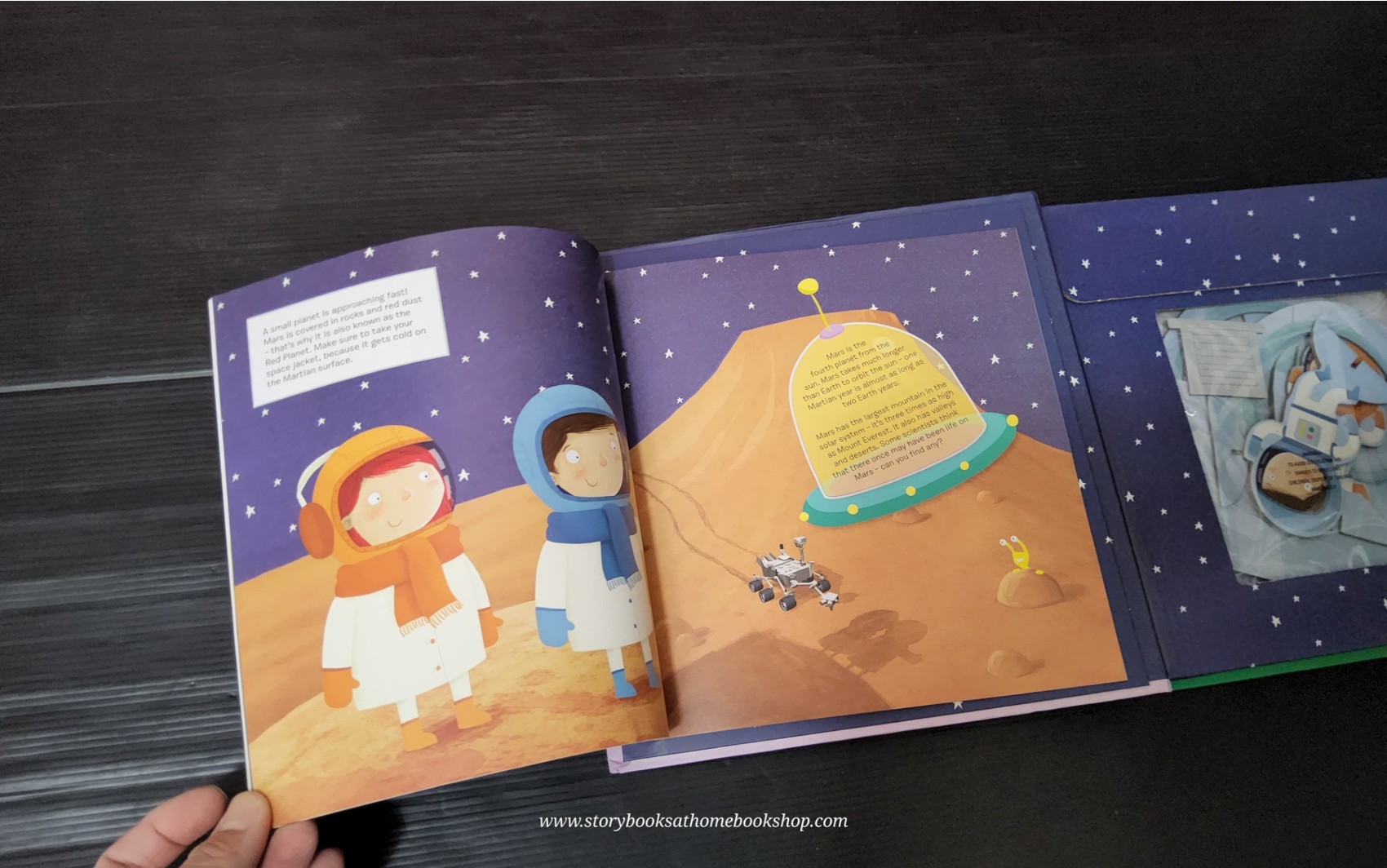 BOOK AND MODEL SET ** 🍅🍅SPACE ADVENTURE!