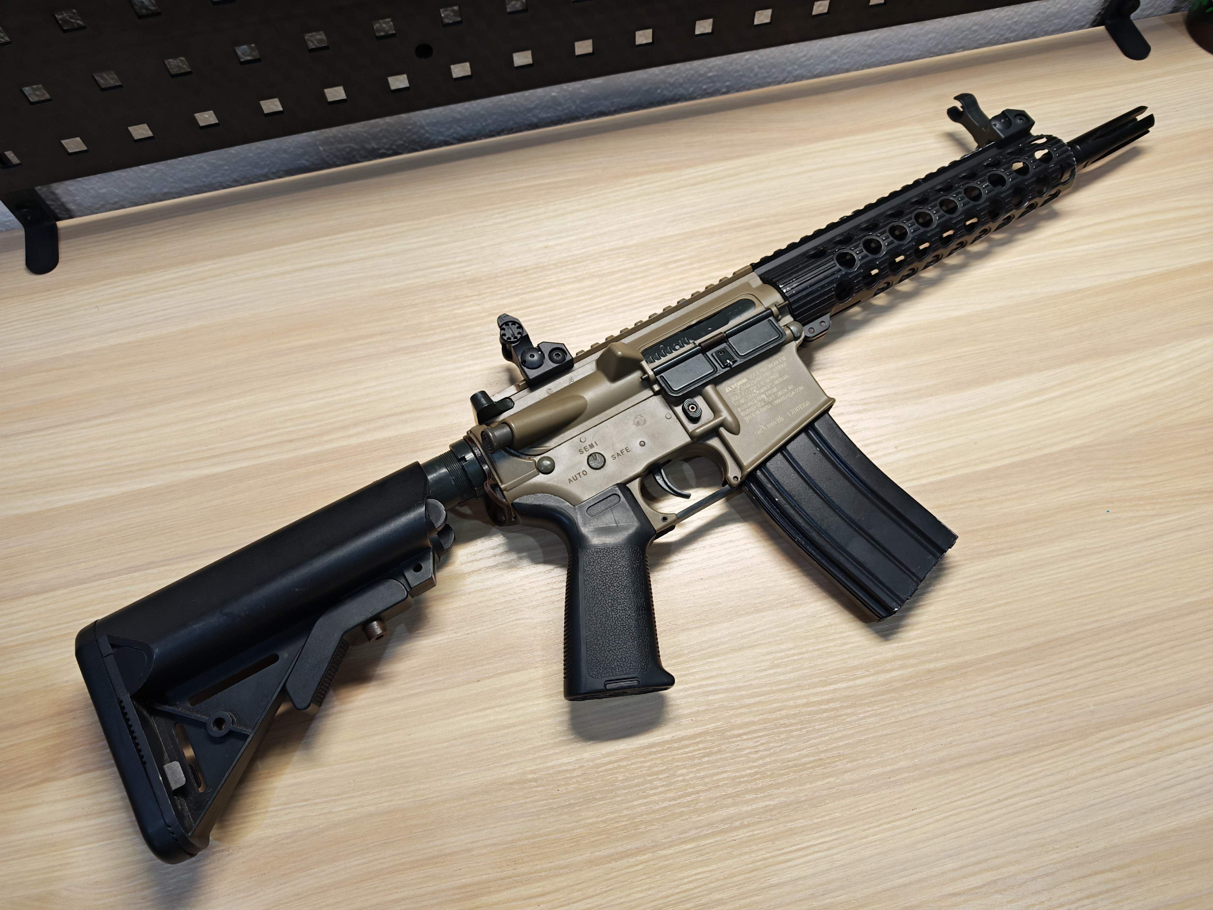 M4 Elit Force บอดี้ ไนลอน AEG BB Gun บีบีกัน Airsoft Gun ปืนอัดลม ปืนยาวไฟฟ้า มือสอง