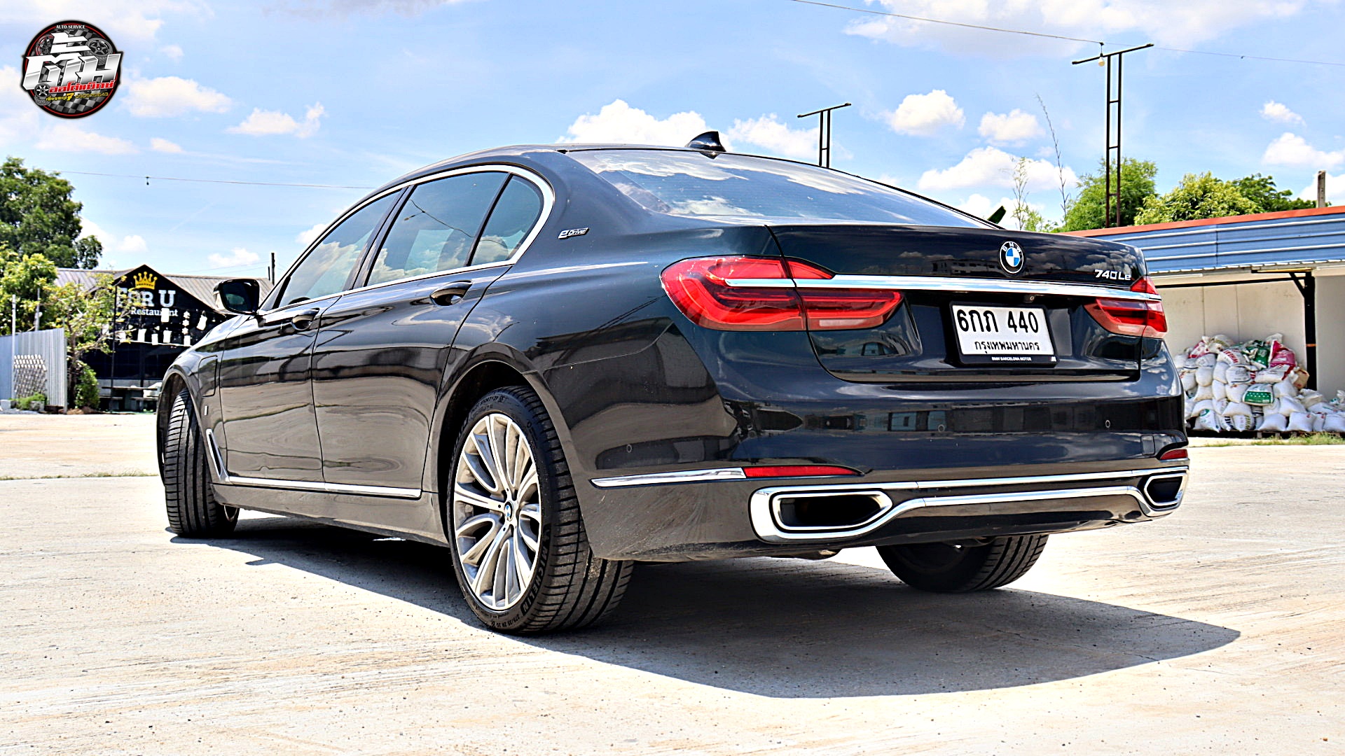 BMW Series7 740Le เปลี่ยนยาง MICHELIN Pilot Sport 4 ZP F 245/40R20 99Y R 275/35R20 102Y