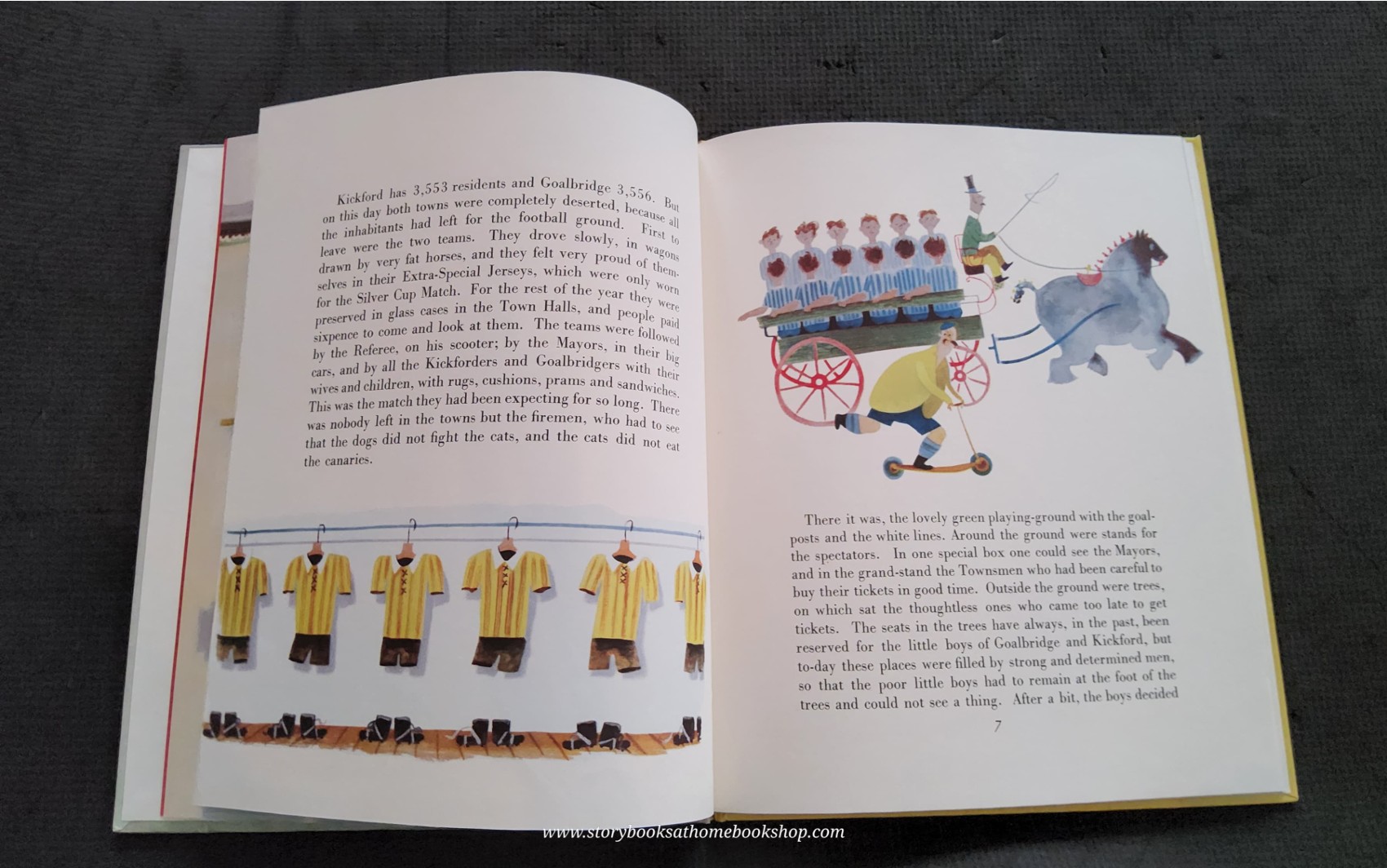 หนังสือนิทานปกแข็ง** 🍓🍓THE FOOTBALL'S REVOLT BY LEWITT-HIM