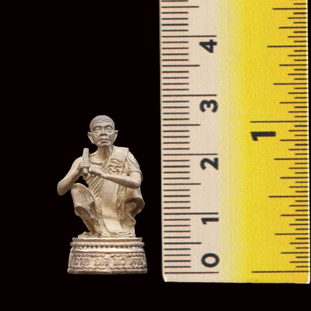 รูปหล่อหลวงพ่อคูณ เนื้อเงิน รุ่น ลาภ-ยส-ทวีคูณ ปี2538 (กระทรวงแรงงาน จัดสร้าง)