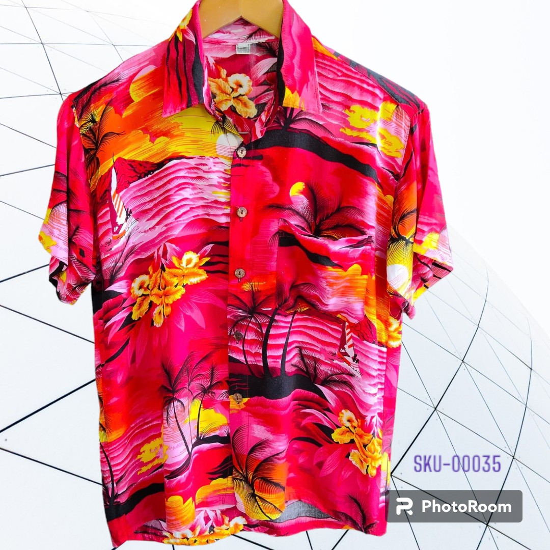 เสื้อฮาวายมือสอง ลายทะเล เรือใบ มะพร้าว ผ้า 100% Polyester กระดุมกะลา ไหล่ 16.5 อก 19 ยาว 24 ราคา 250 บาท ค่าจัดส่งเหมา ๆ 30 บาท (สั่งกี่ตัวก็ได้)