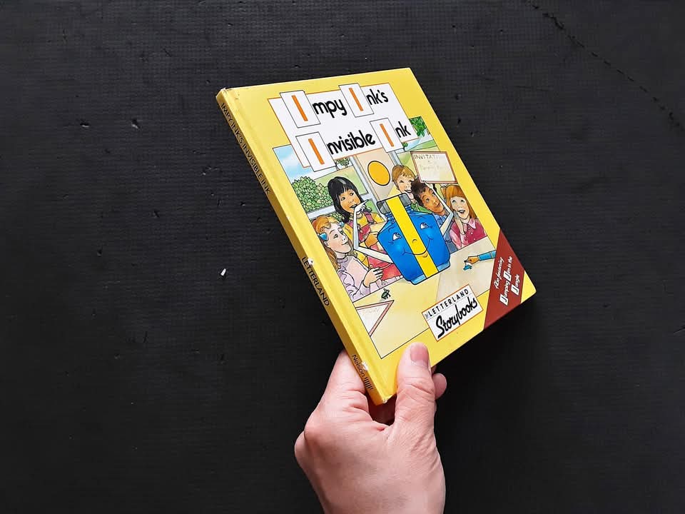 หนังสือนิทานปกแข็ง** 🍅🍓Impy Ink's Invisible Ink by The Letterland storybooks