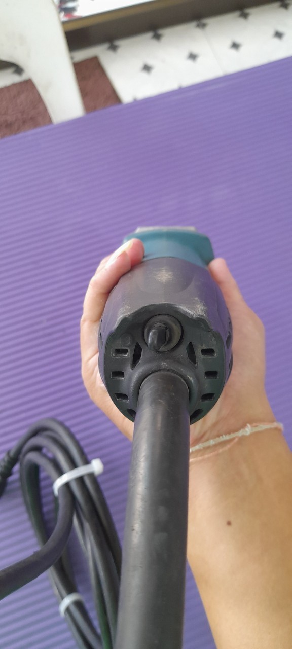 หินเจียร 4 นิ้ว Makita GA 4031