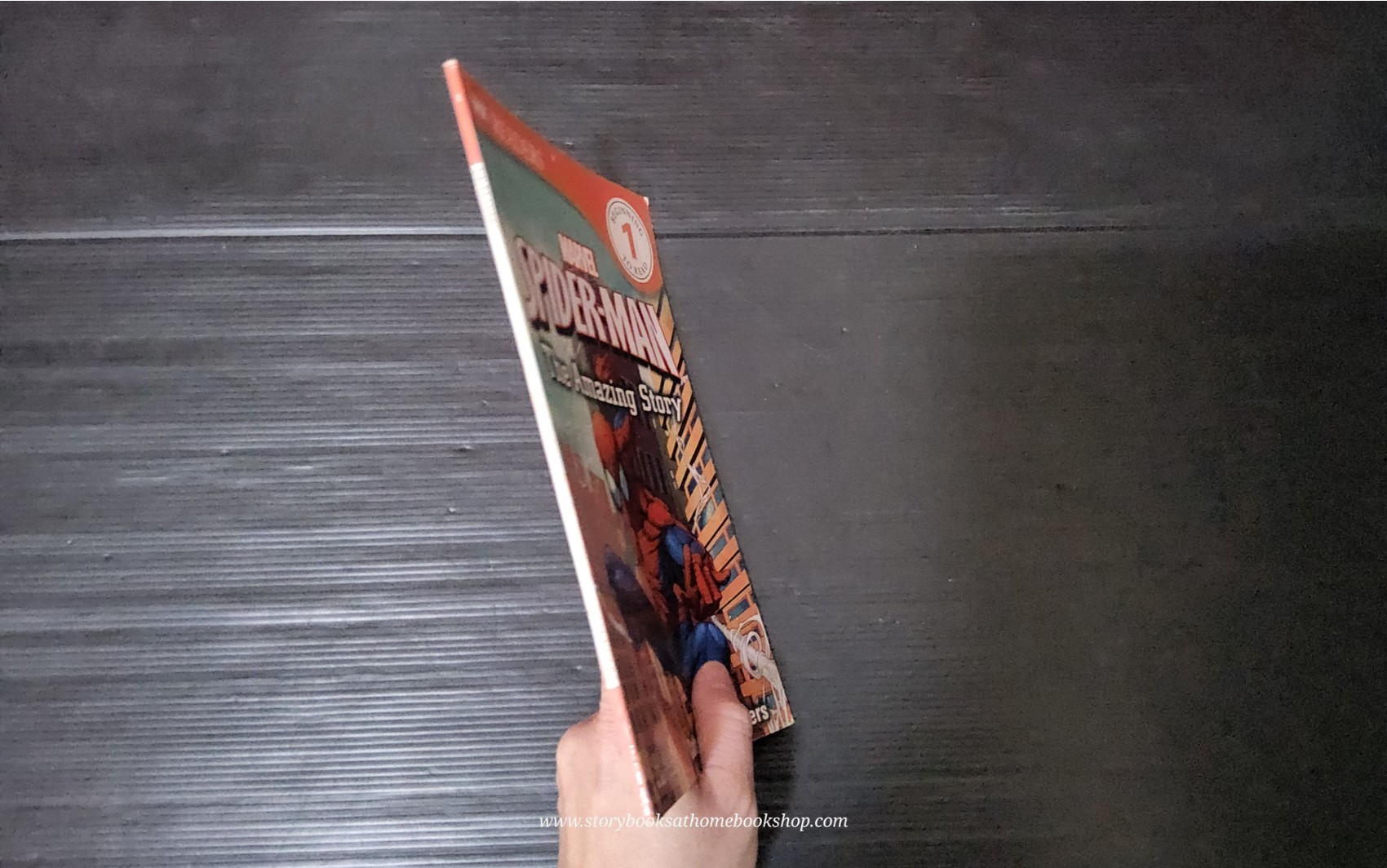 หนังสือนิทานปกอ่อน** 🍅🍓DK Readers :Marvels SPIDER-MAN THE AMAZING STORY BEGINNING 1