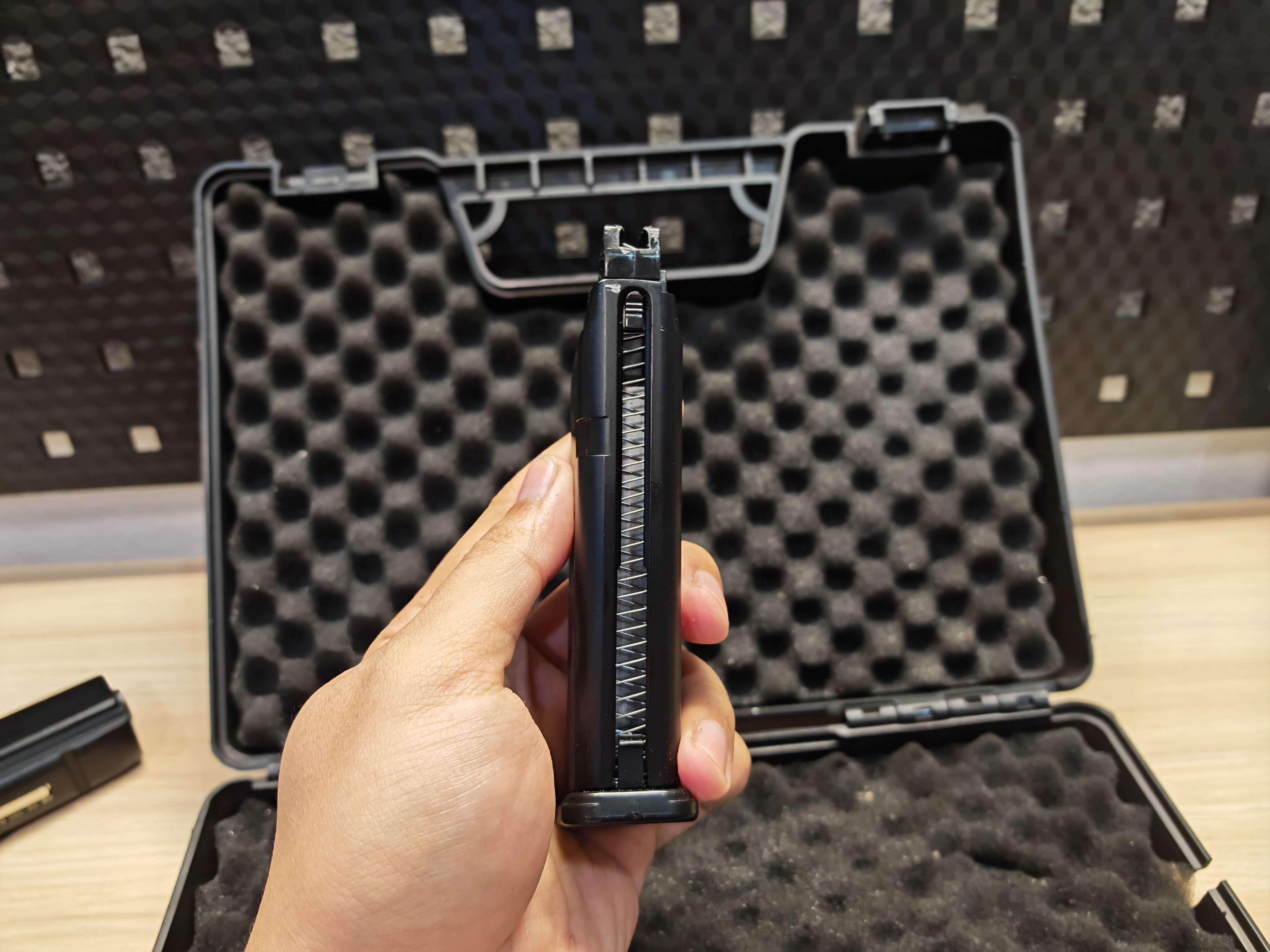 Double Bell 721 Glock 17 G17 Gen 3 BB Gun บีบีกัน แบบแก๊ส ปืนอัดลม มือสอง Airsoft Gun