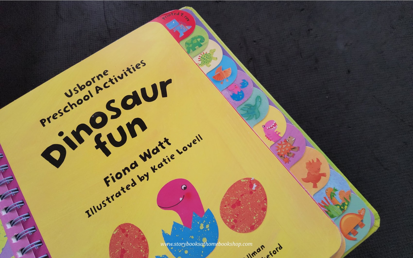 ACTIVITIES Book** ð
ðUSBORNE PRESCHOOL ACTIVITIES DINOSAUR FUN