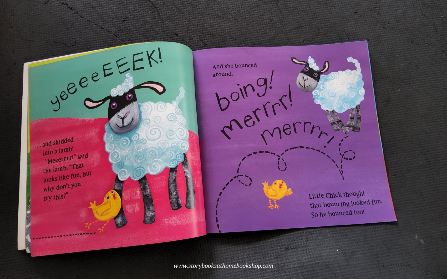 หนังสือนิทานปกอ่อน ** 🍅🍓HOPPITY SKIP LITTLE CHICK BY JO BROWN