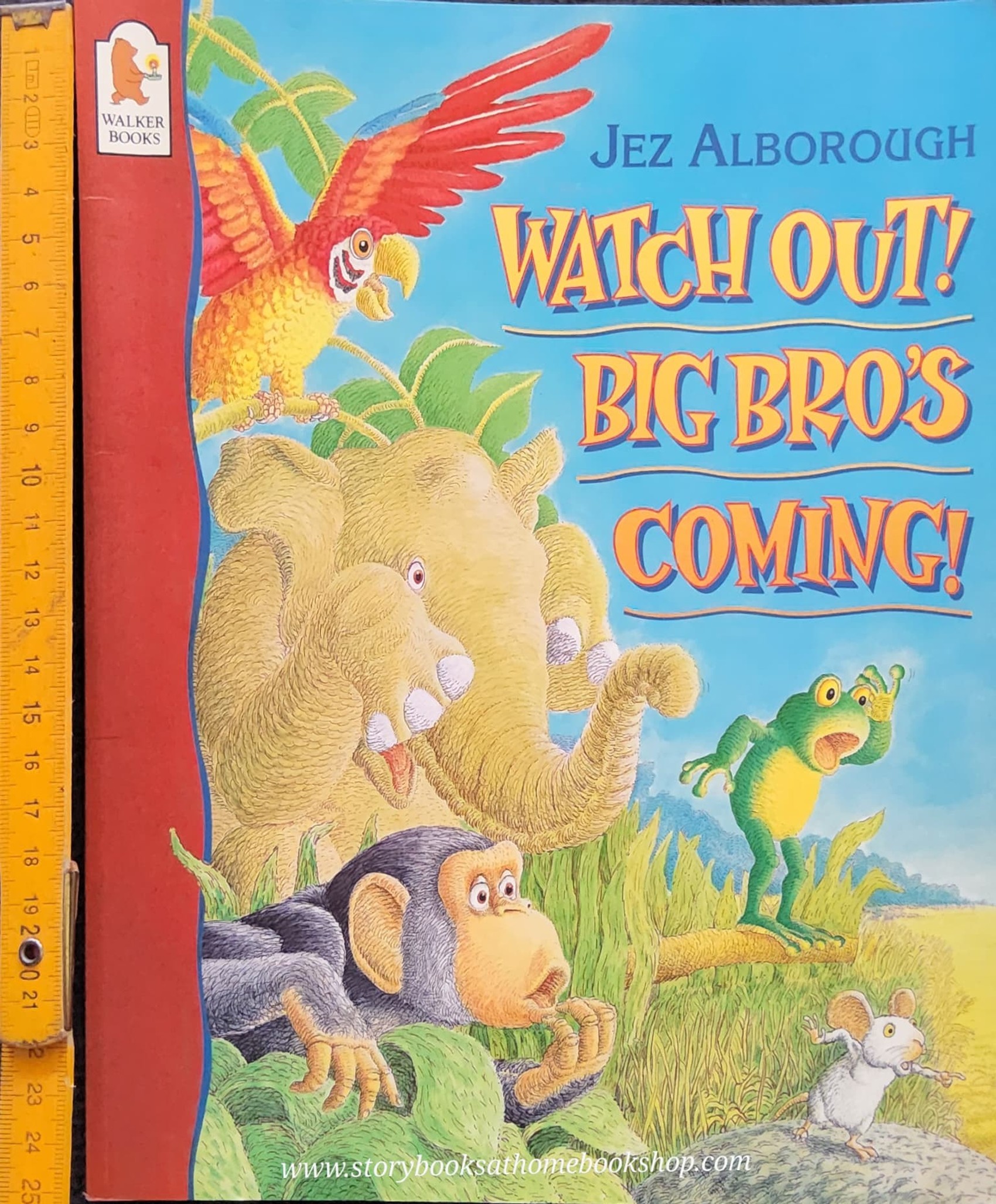 หนังสือนิทานปกอ่อน ** 🍅🍓WATCH OUT! BIG BRO'S COMING!BY JEZ ABOROUGH