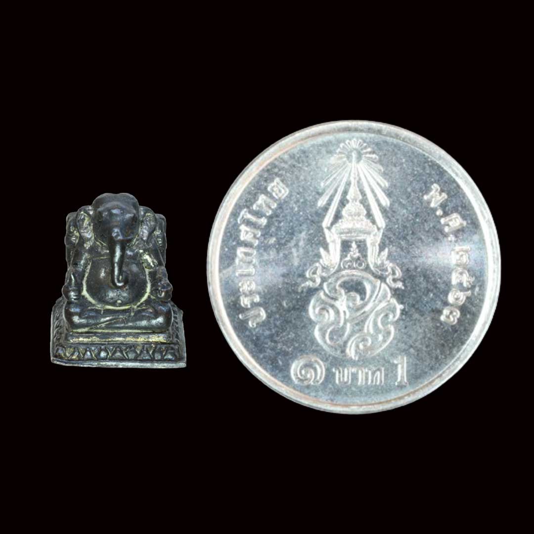 พระพิฆเนศศาลหลักเมืองพระประแดง รุ่นพ่อให้ 80ปี พศ.2551 เนื้อโลหะรมดำ พิมพ์เล็ก