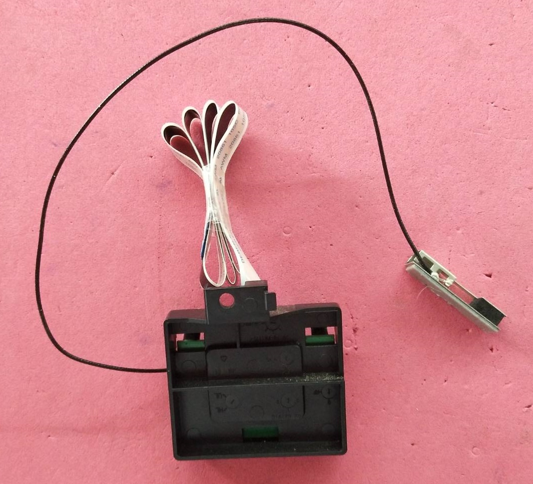 ตัวรับสัญญาณ Wifi พร้อมสายแพทีวี TCL (ทีซีแอล) ของแท้ถอดจากเครื่อง รุ่น 43P615 พาร์ท 07-MT7638-MA0G