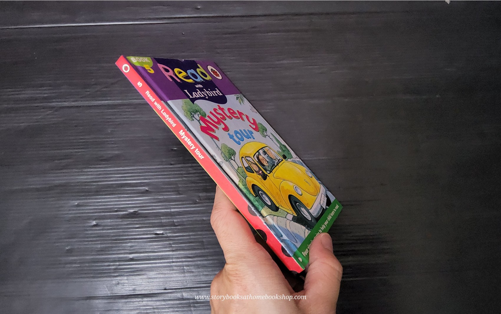 หนังสือนิทานปกแข็ง** 🍓🍓READ WITH LADYBIRD: MYSTERY TOUR